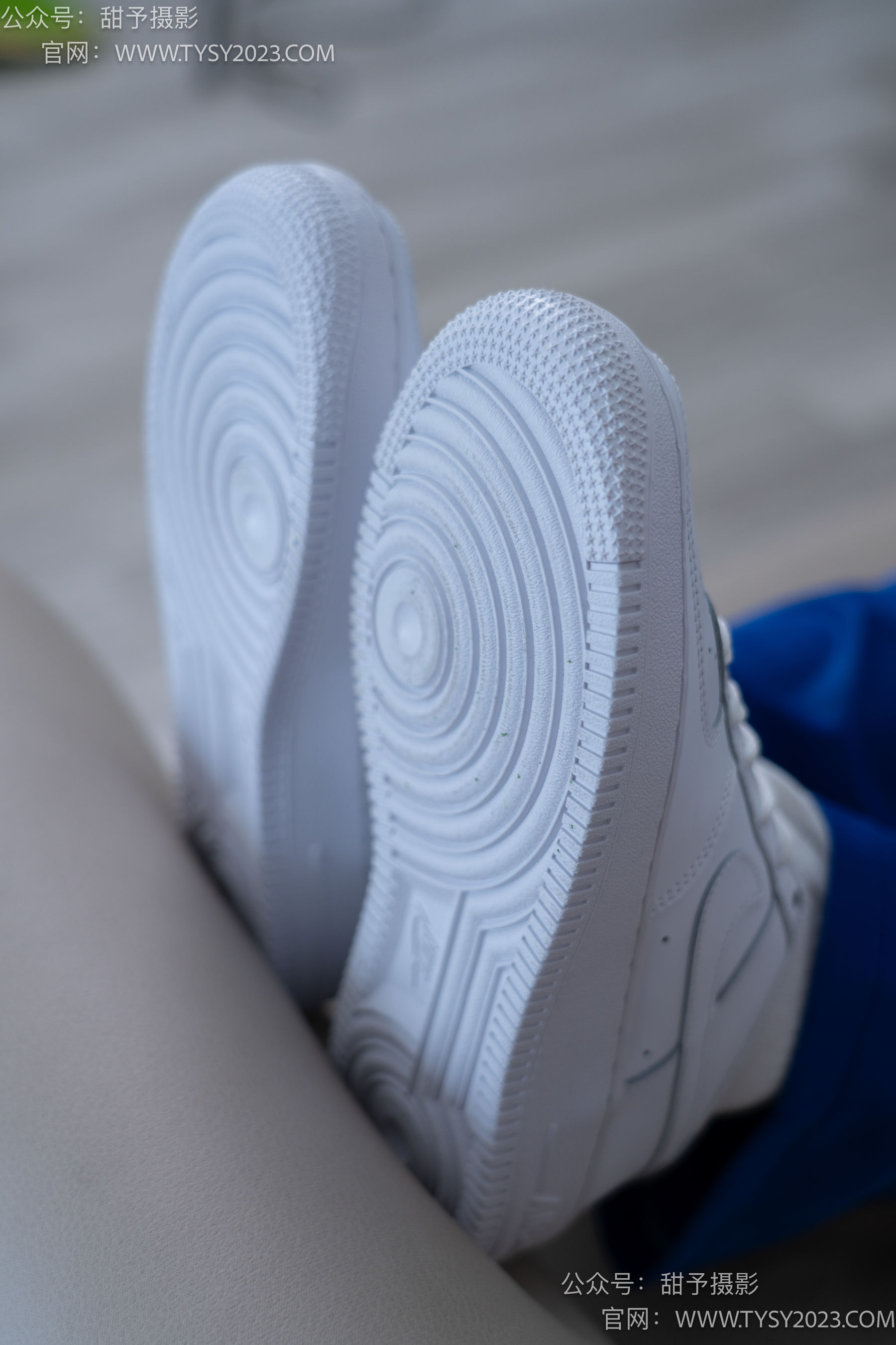 甜予摄影 No.098 璇璇 -校服、板鞋、白棉袜、肉丝（脚尖加固款）/(135P)