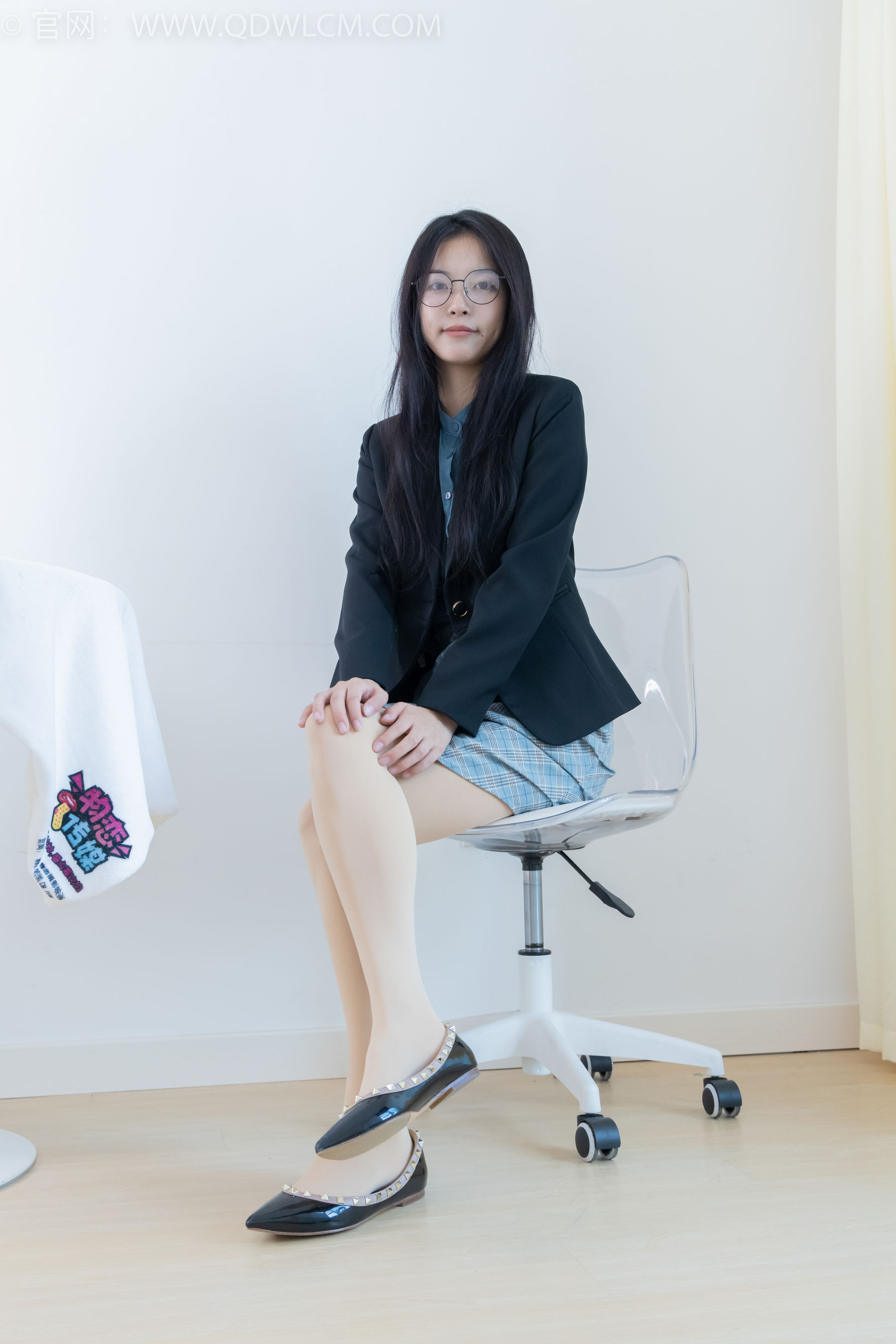 物恋传媒 No.2172 茯苓 -未尽的故事/(150P)