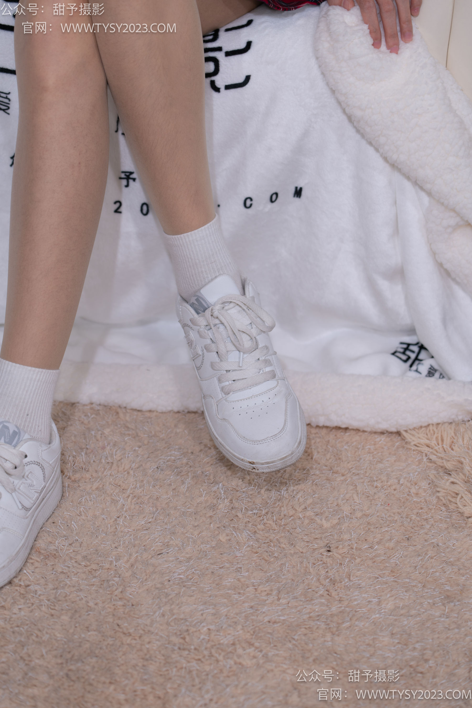 甜予摄影 No.085 小桃 -板鞋、白棉袜、肉丝（脚尖微加固款）/(129P)