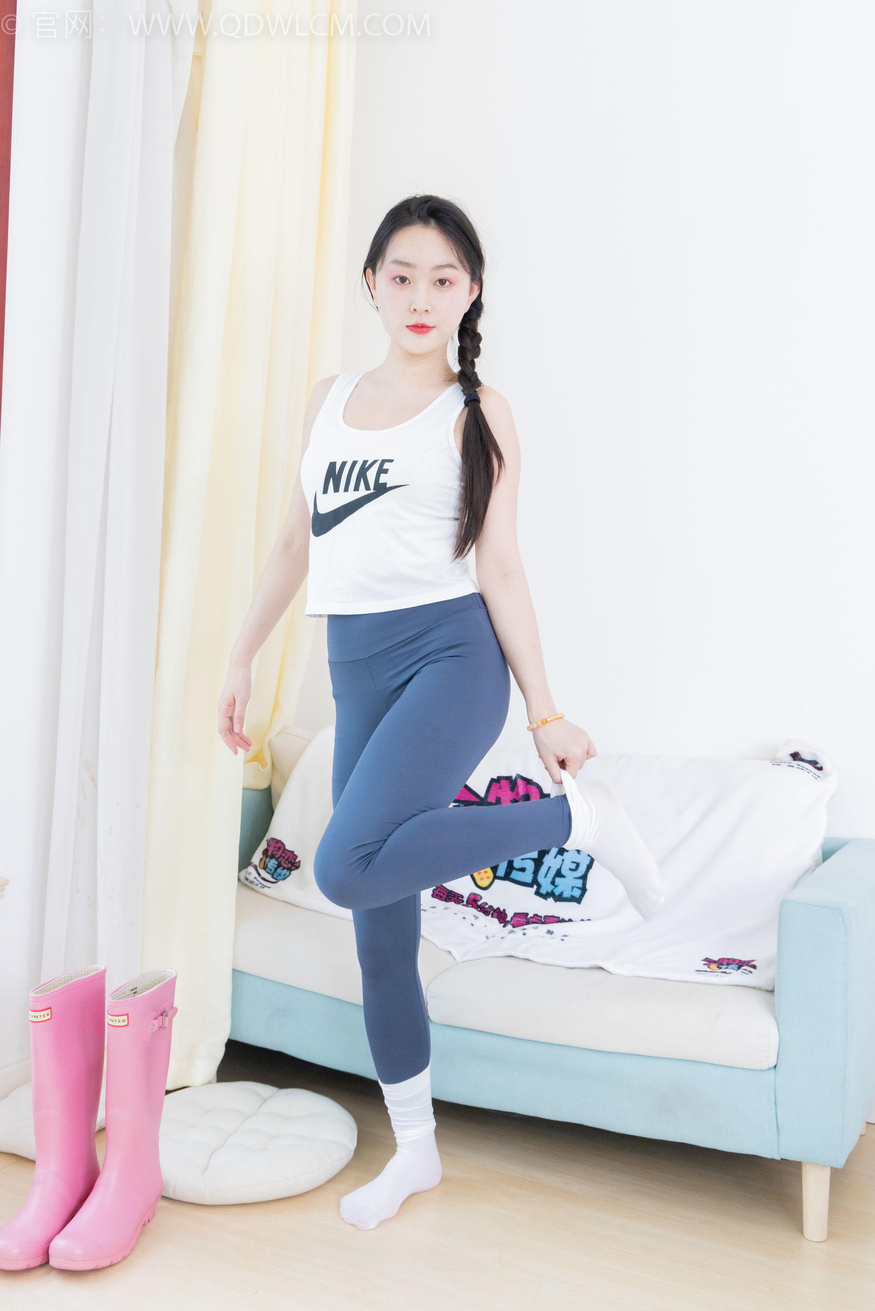 物恋传媒 No.2175 美兔 -一缕夕阳/(210P)