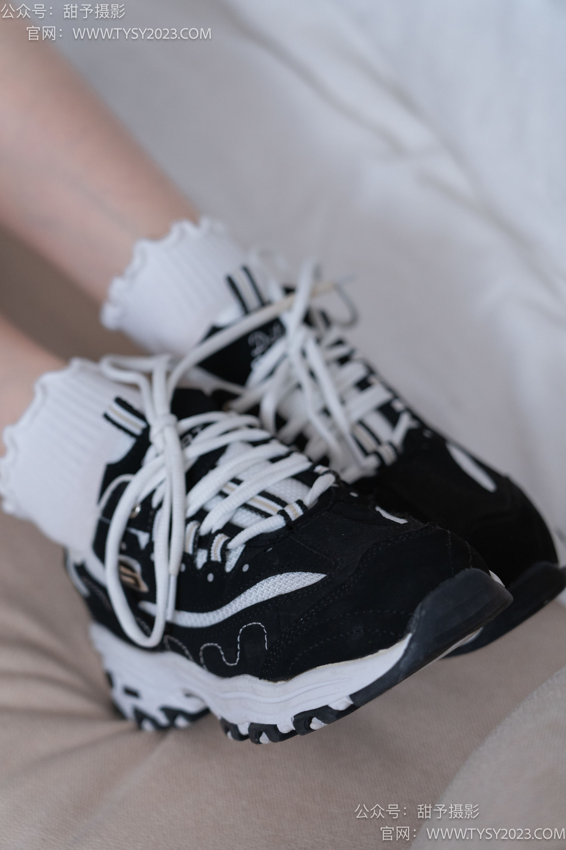 甜予摄影 No.083 璇璇 -运动鞋、白棉袜、裸足/(133P)