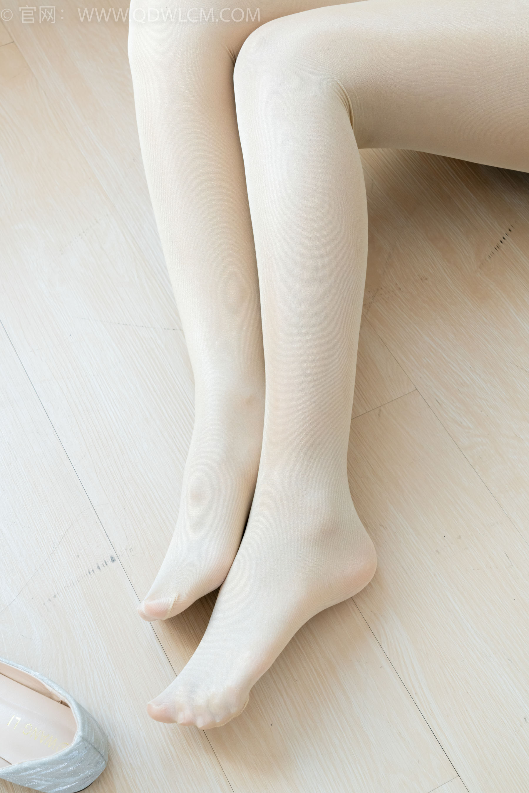 物恋传媒 No.2173 兰兰 -初秋的街头/(165P)