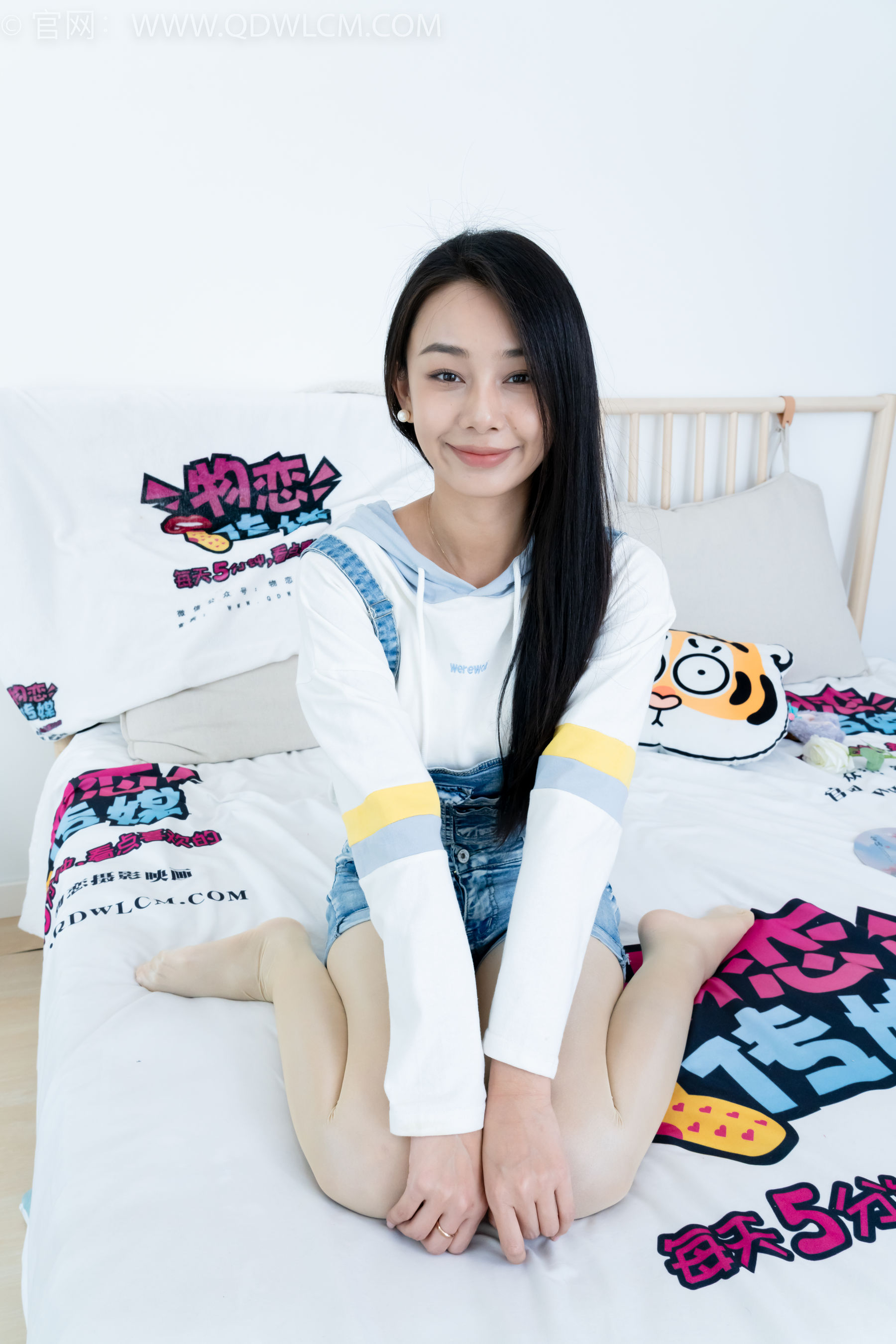 物恋传媒 No.2173 兰兰 -初秋的街头/(165P)