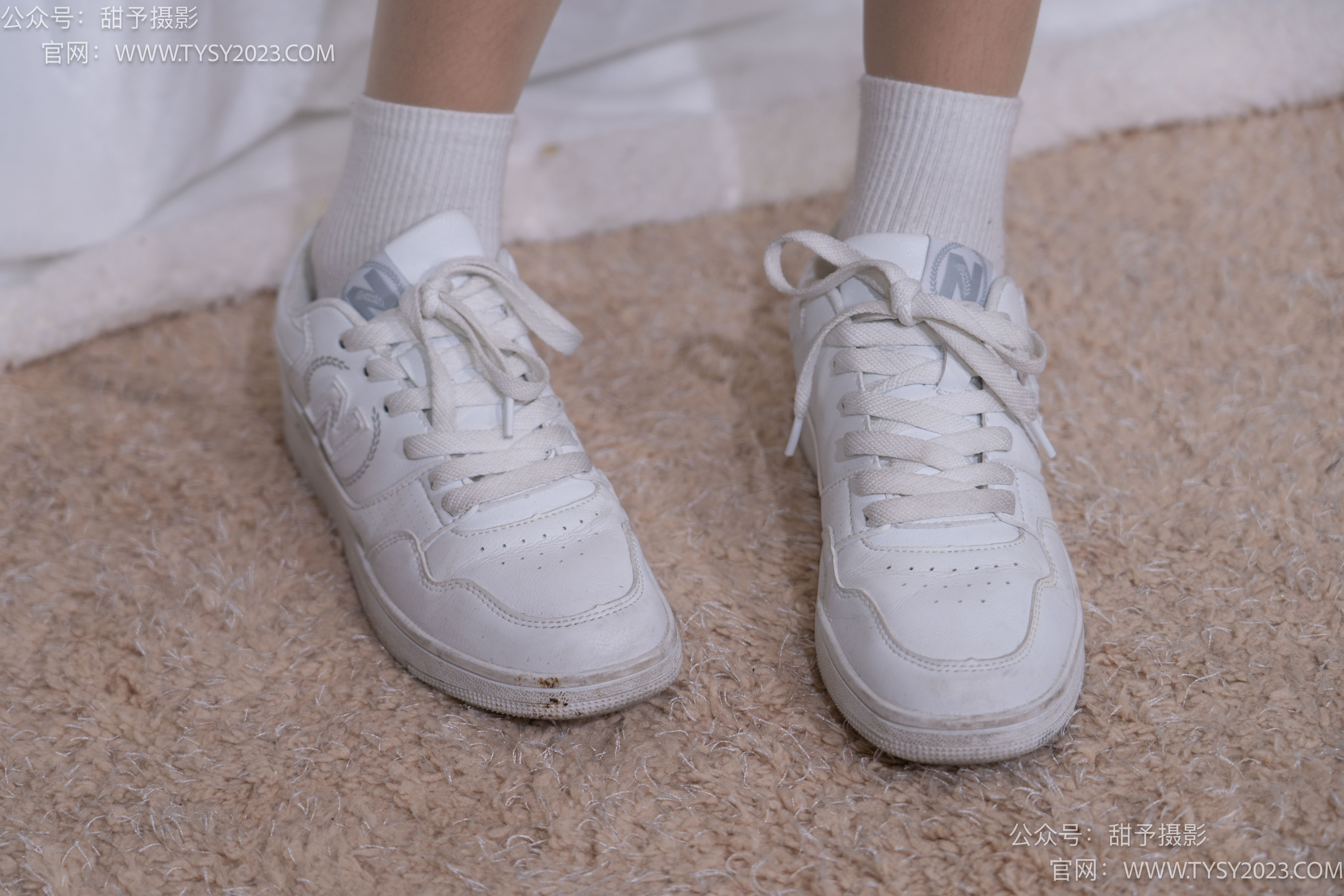 甜予摄影 No.085 小桃 -板鞋、白棉袜、肉丝（脚尖微加固款）/(129P)