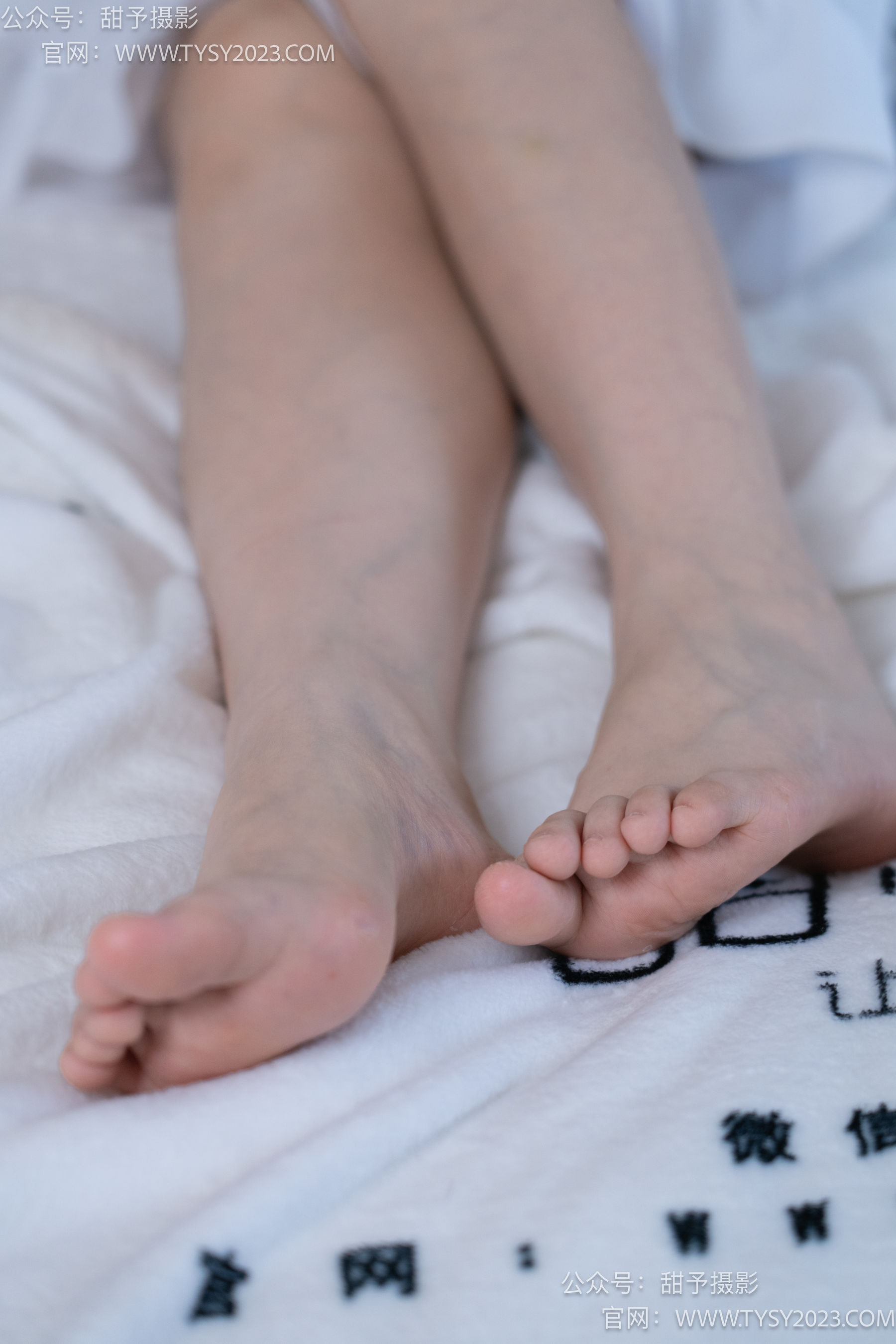 甜予摄影 No.083 璇璇 -运动鞋、白棉袜、裸足/(133P)