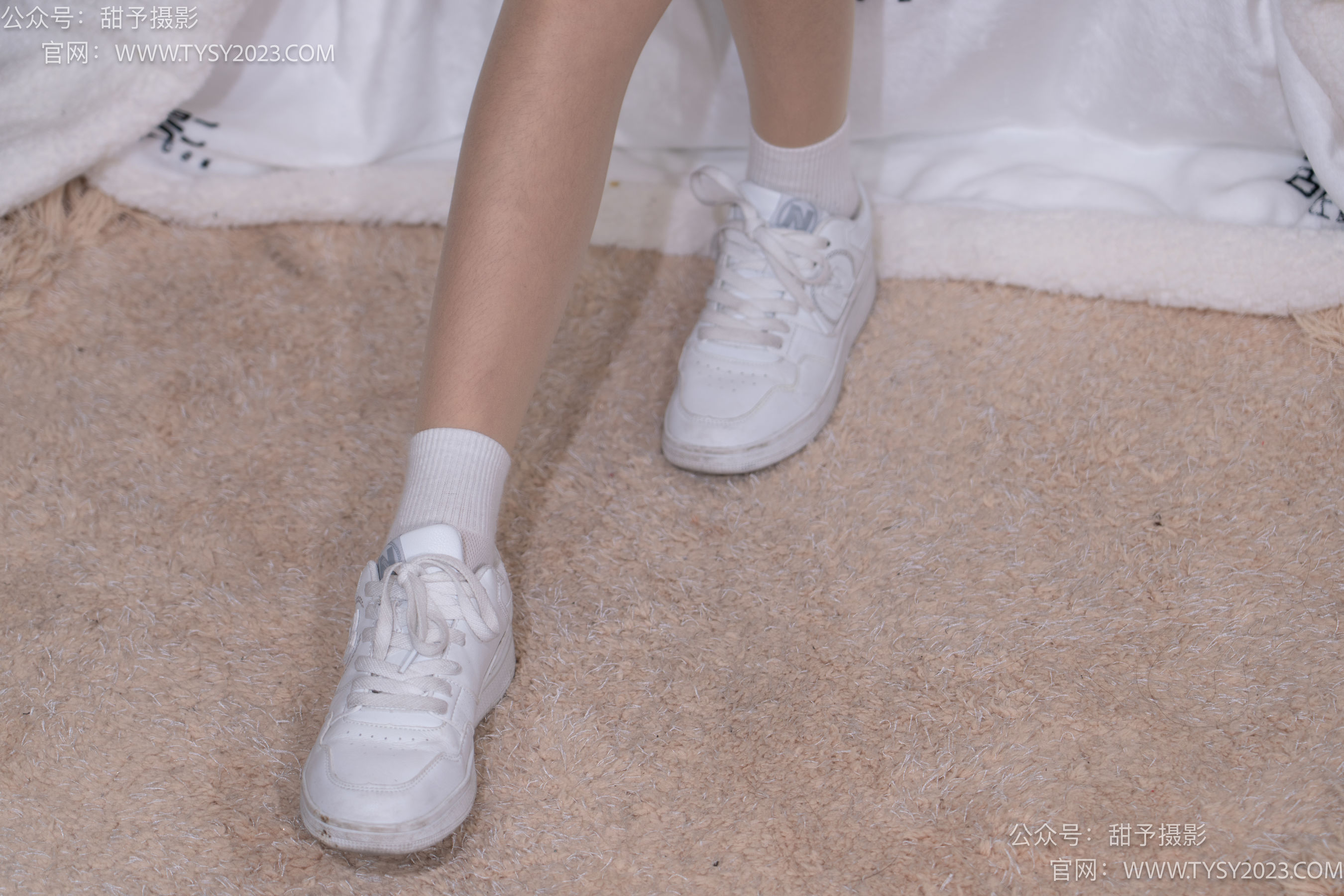 甜予摄影 No.085 小桃 -板鞋、白棉袜、肉丝（脚尖微加固款）/(129P)