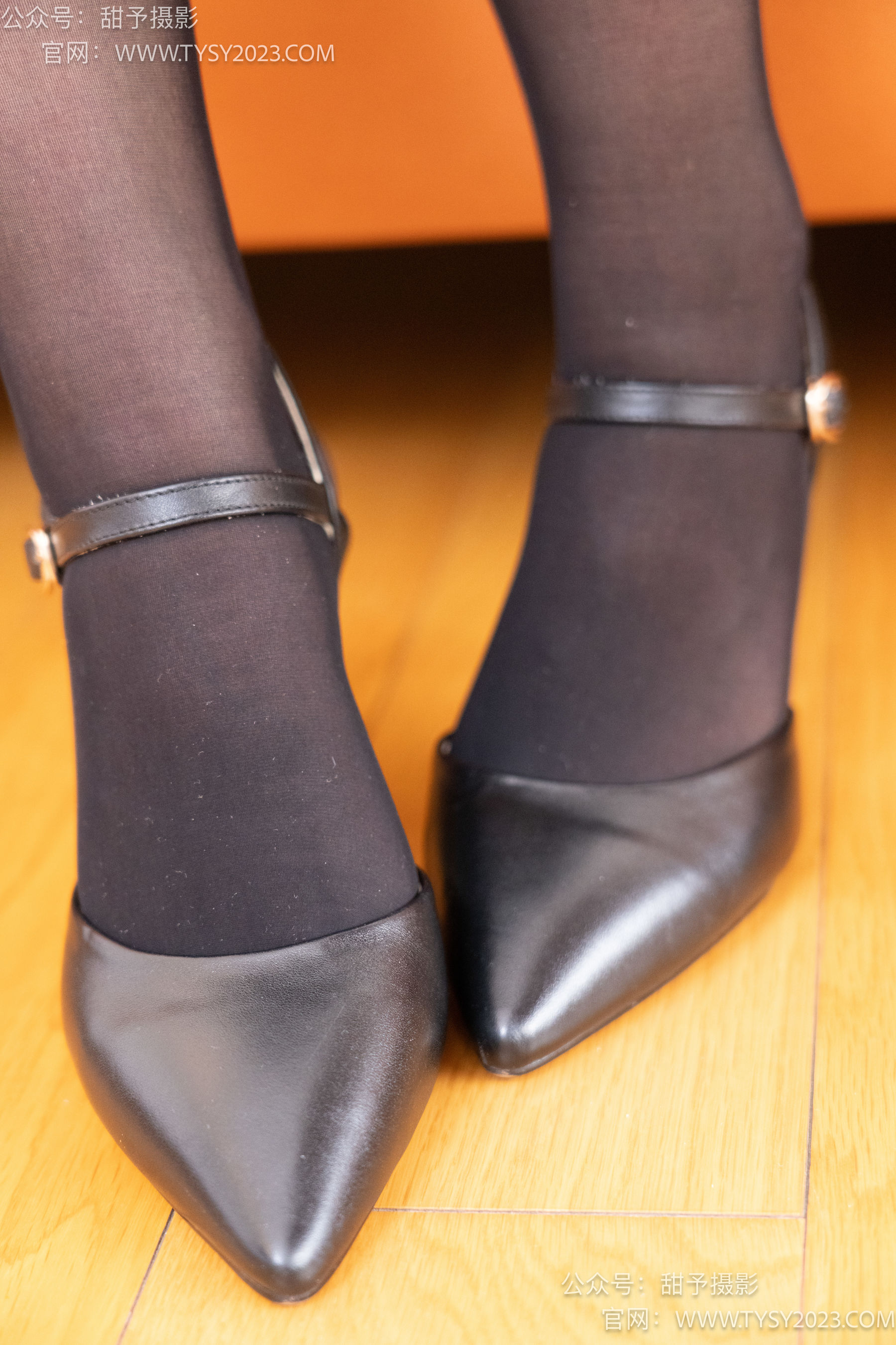 甜予摄影 No.077 璇璇 -JK制服、凉爽高跟鞋、嘿丝（脚尖透明款）、小人国剧情/(128P)