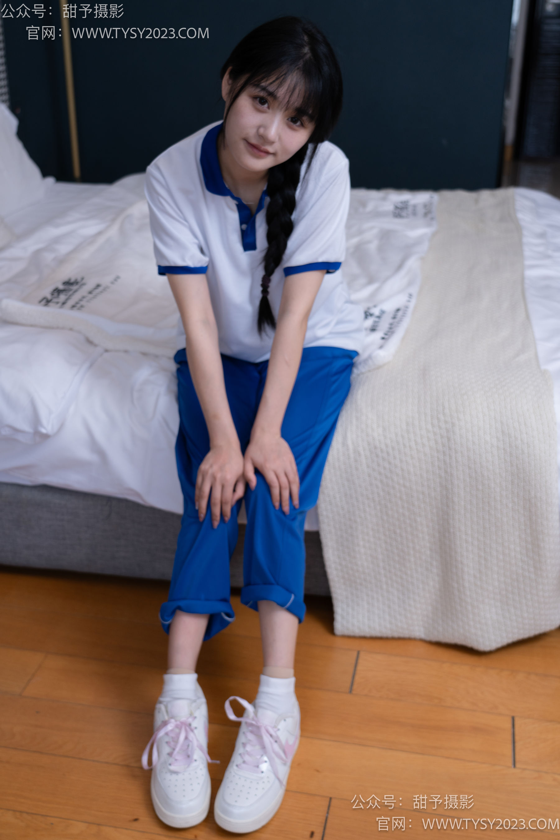 甜予摄影 No.091 澜澜 -校服、白布鞋、板鞋、白棉袜、短肉丝、裸足/(135P)