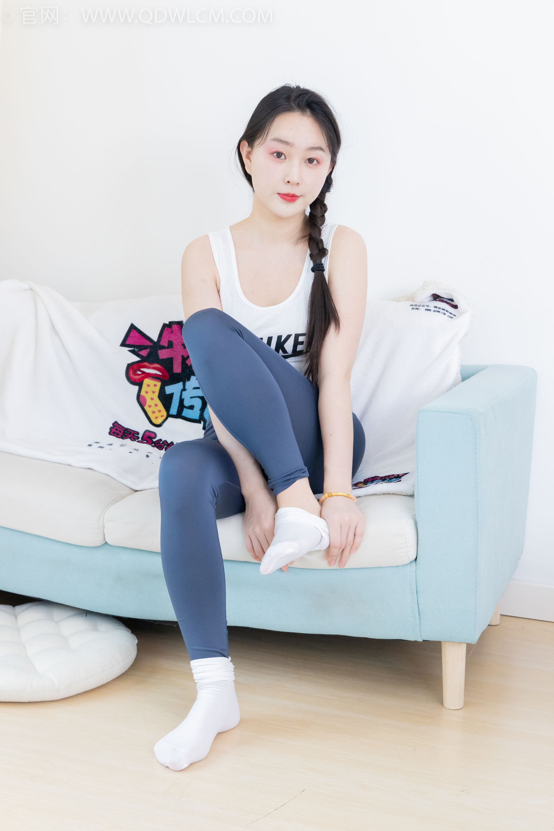 物恋传媒 No.2175 美兔 -一缕夕阳/(210P)