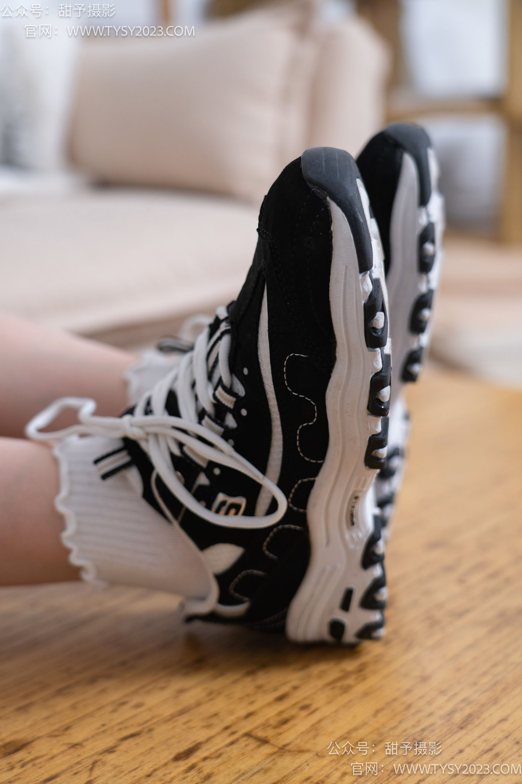 甜予摄影 No.083 璇璇 -运动鞋、白棉袜、裸足/(133P)