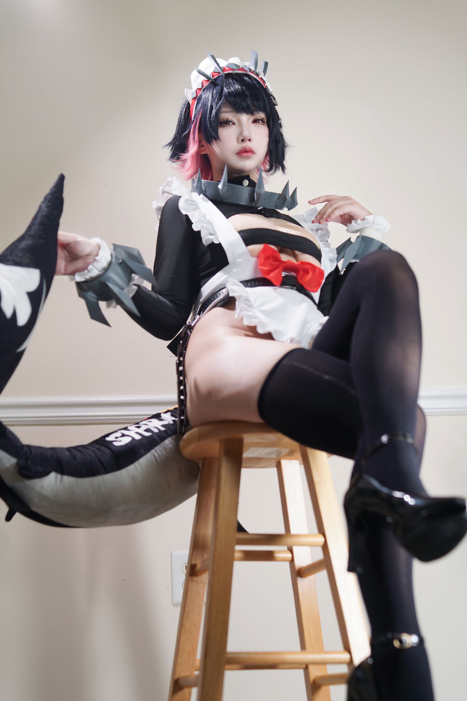 狐洛洛子 - 鲨鱼妹 女仆/(40P)