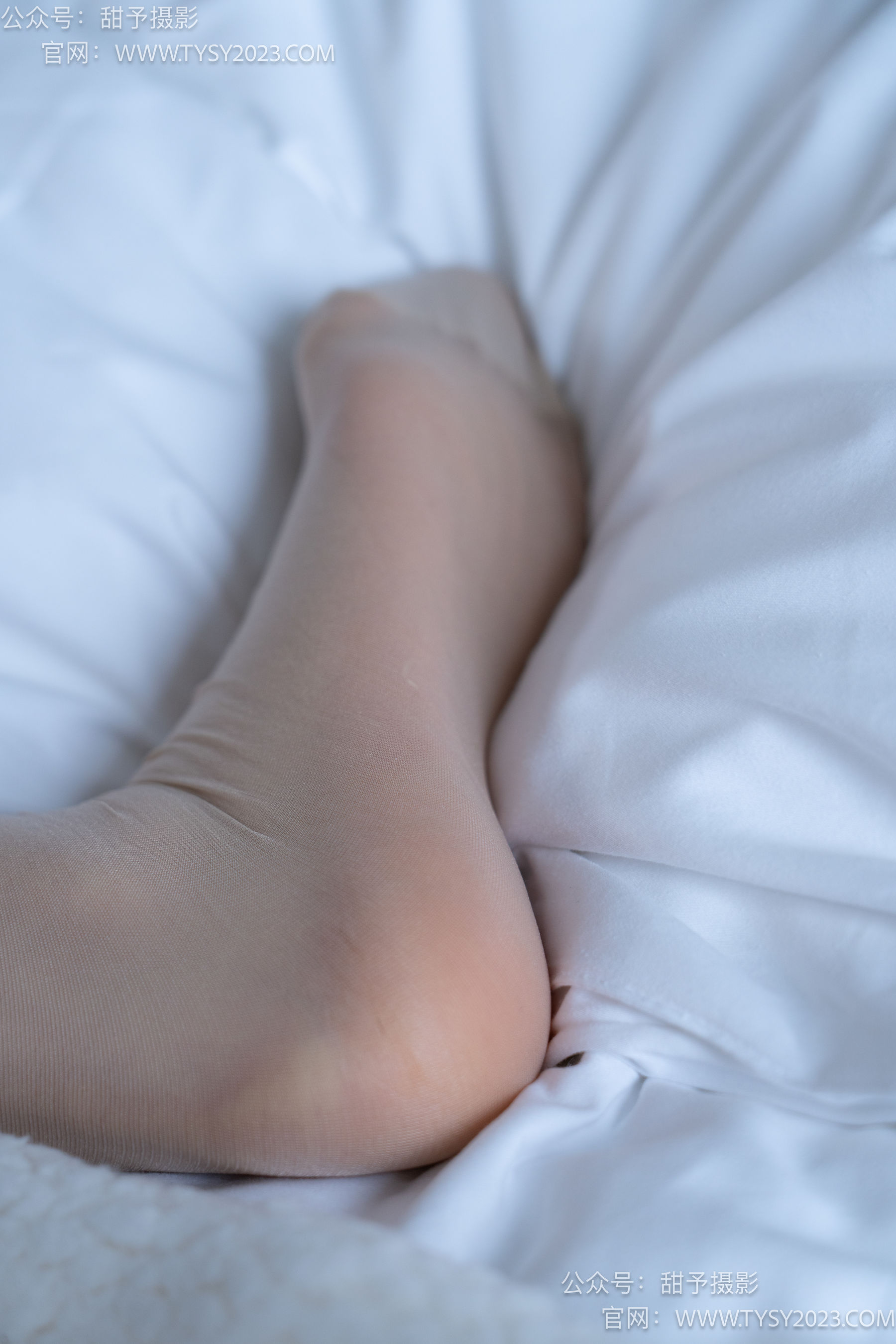 甜予摄影 No.098 璇璇 -校服、板鞋、白棉袜、肉丝（脚尖加固款）/(135P)