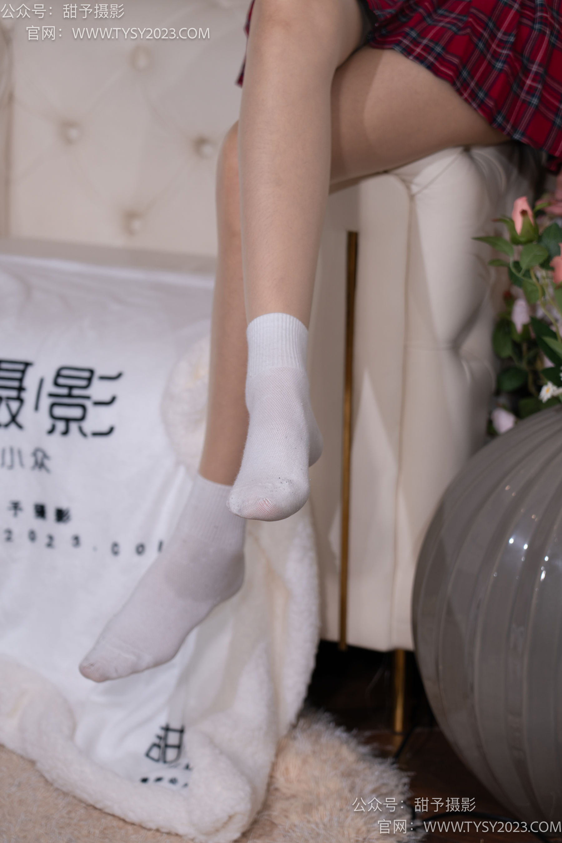 甜予摄影 No.085 小桃 -板鞋、白棉袜、肉丝（脚尖微加固款）/(129P)