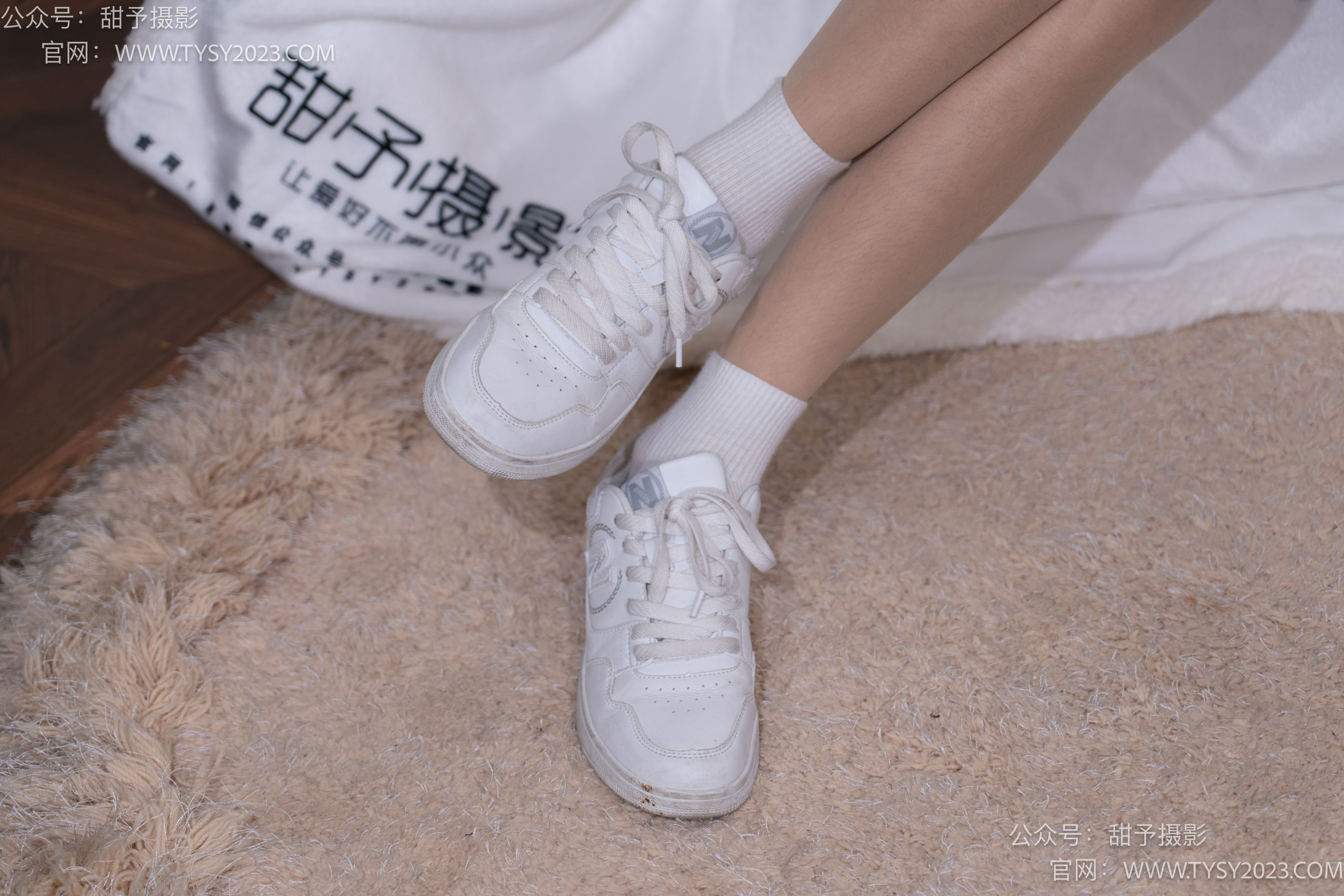 甜予摄影 No.085 小桃 -板鞋、白棉袜、肉丝（脚尖微加固款）/(129P)