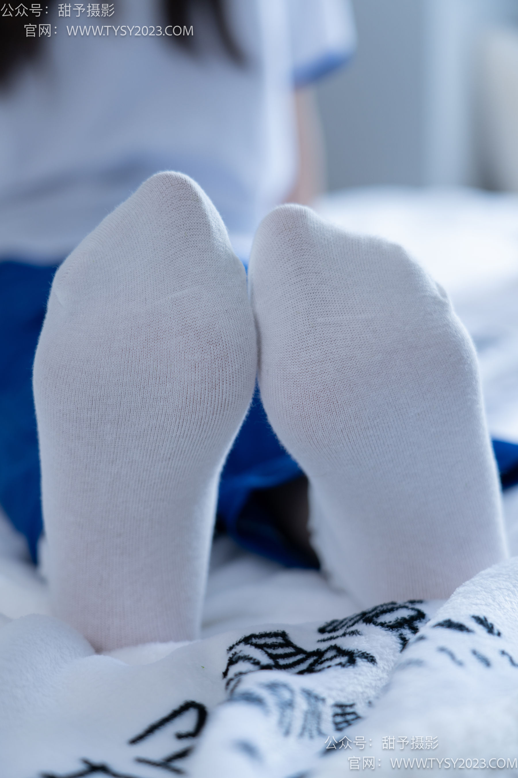 甜予摄影 No.098 璇璇 -校服、板鞋、白棉袜、肉丝（脚尖加固款）/(135P)