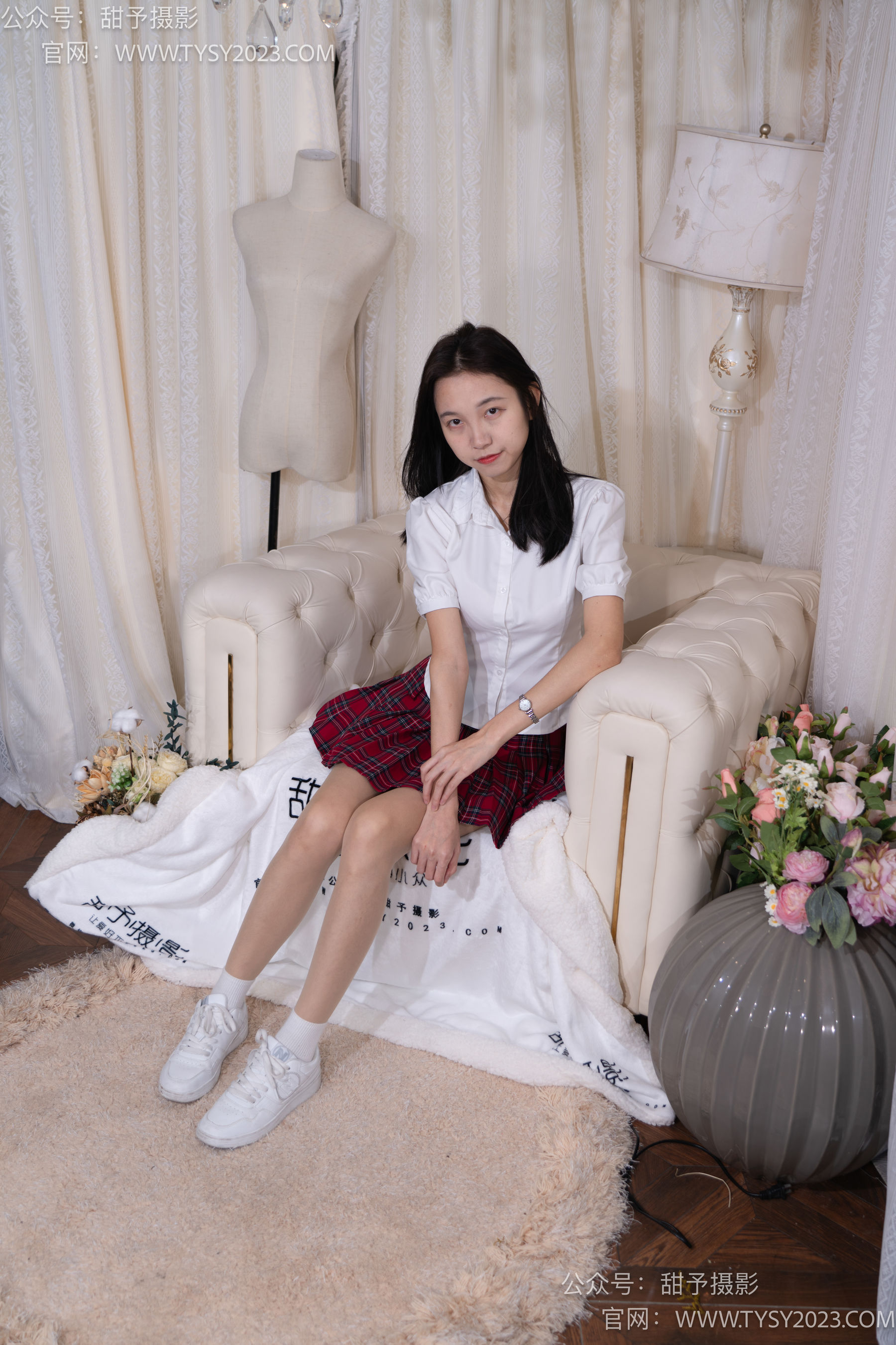 甜予摄影 No.085 小桃 -板鞋、白棉袜、肉丝（脚尖微加固款）/(129P)