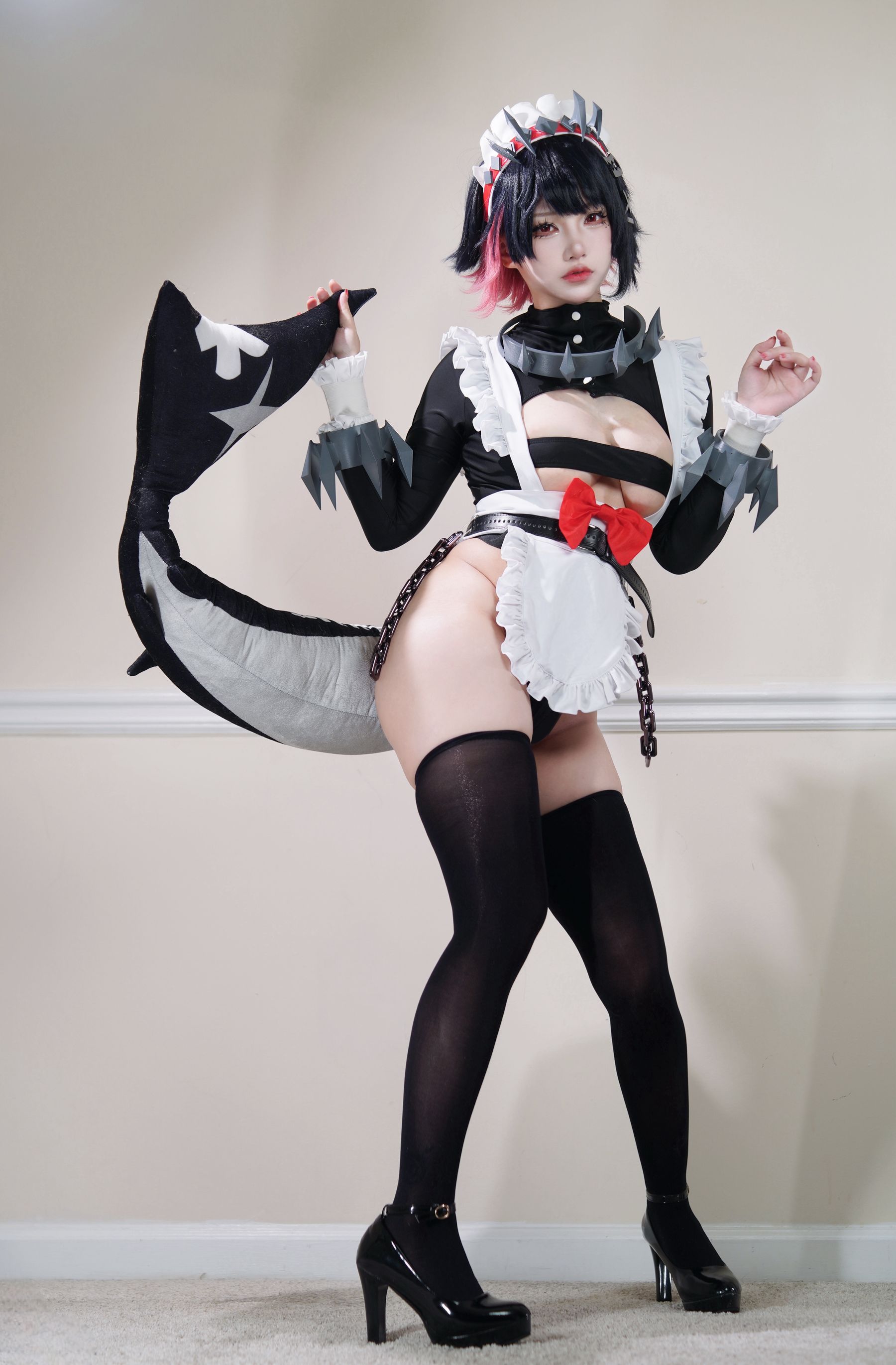 狐洛洛子 - 鲨鱼妹 女仆/(40P)