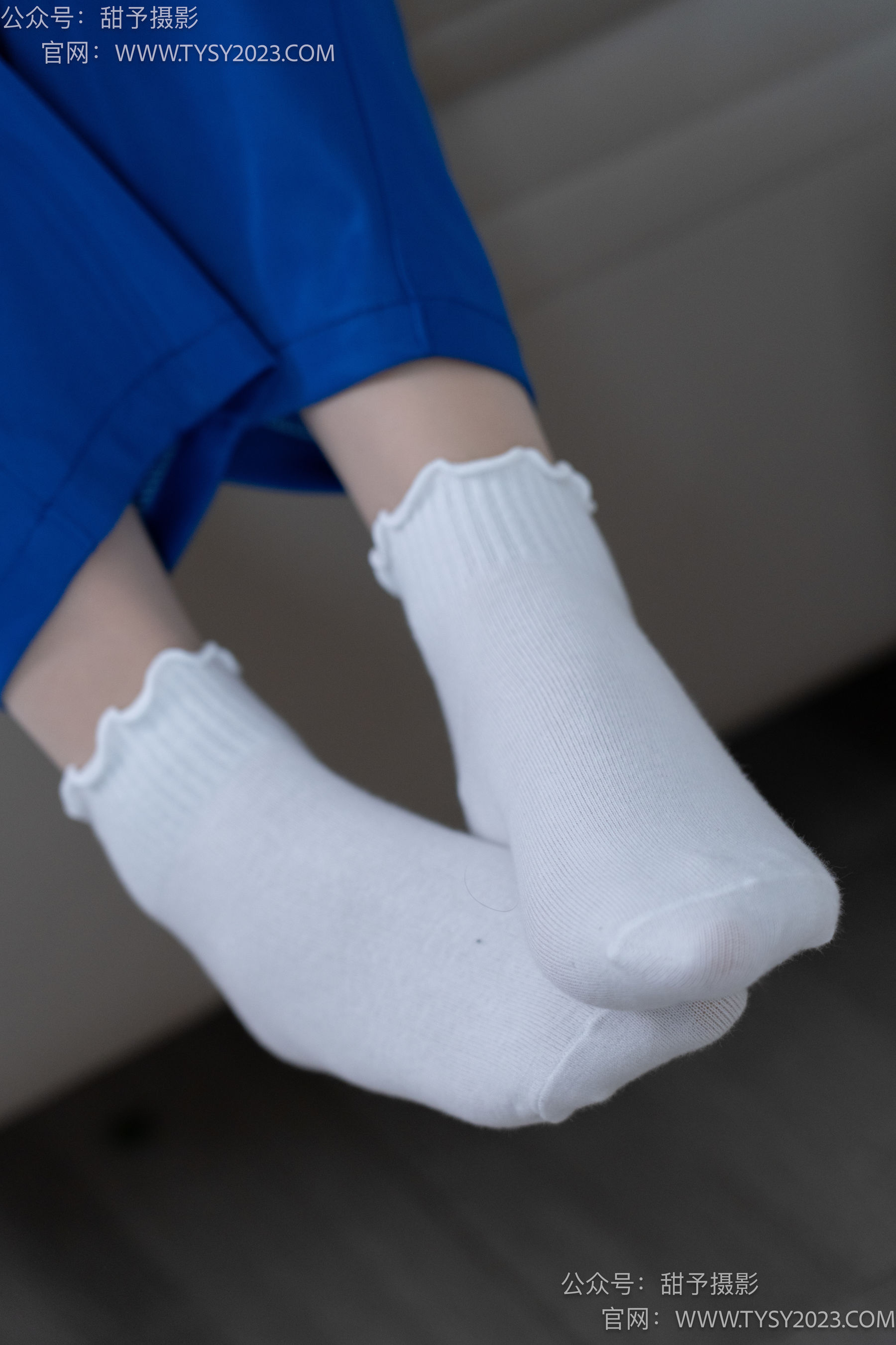甜予摄影 No.098 璇璇 -校服、板鞋、白棉袜、肉丝（脚尖加固款）/(135P)