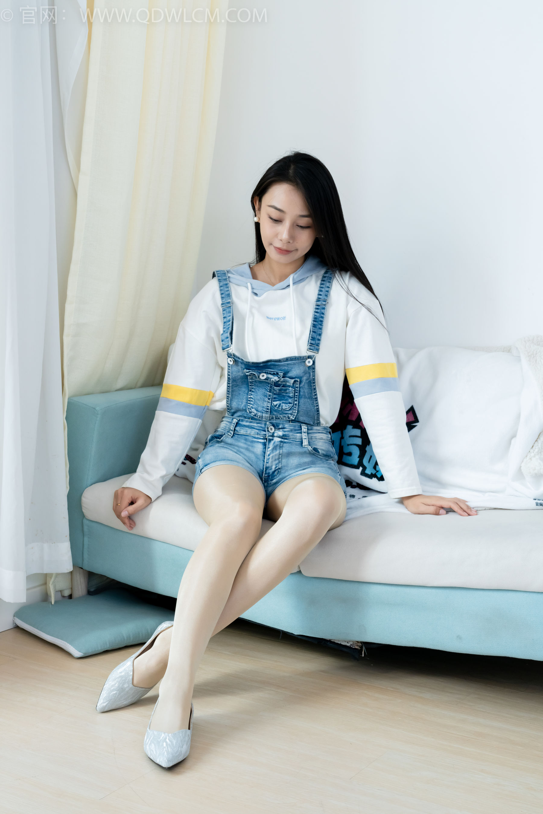 物恋传媒 No.2173 兰兰 -初秋的街头/(165P)