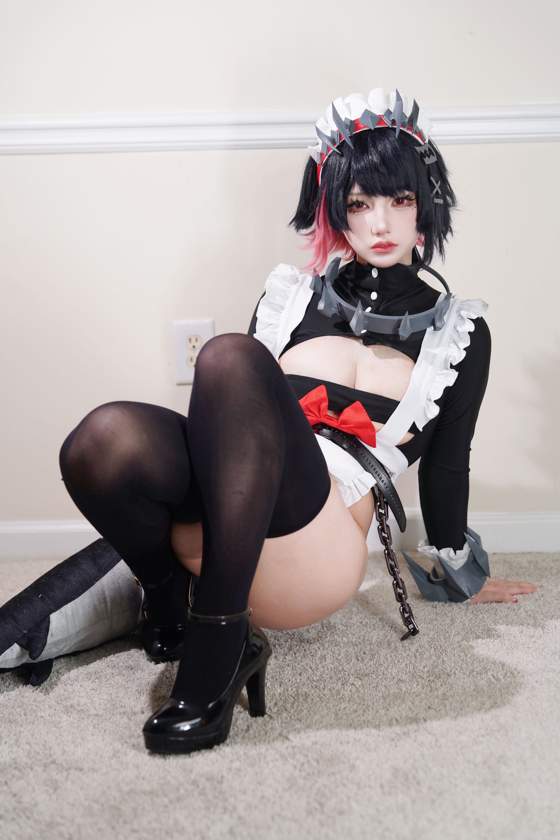 狐洛洛子 - 鲨鱼妹 女仆/(40P)