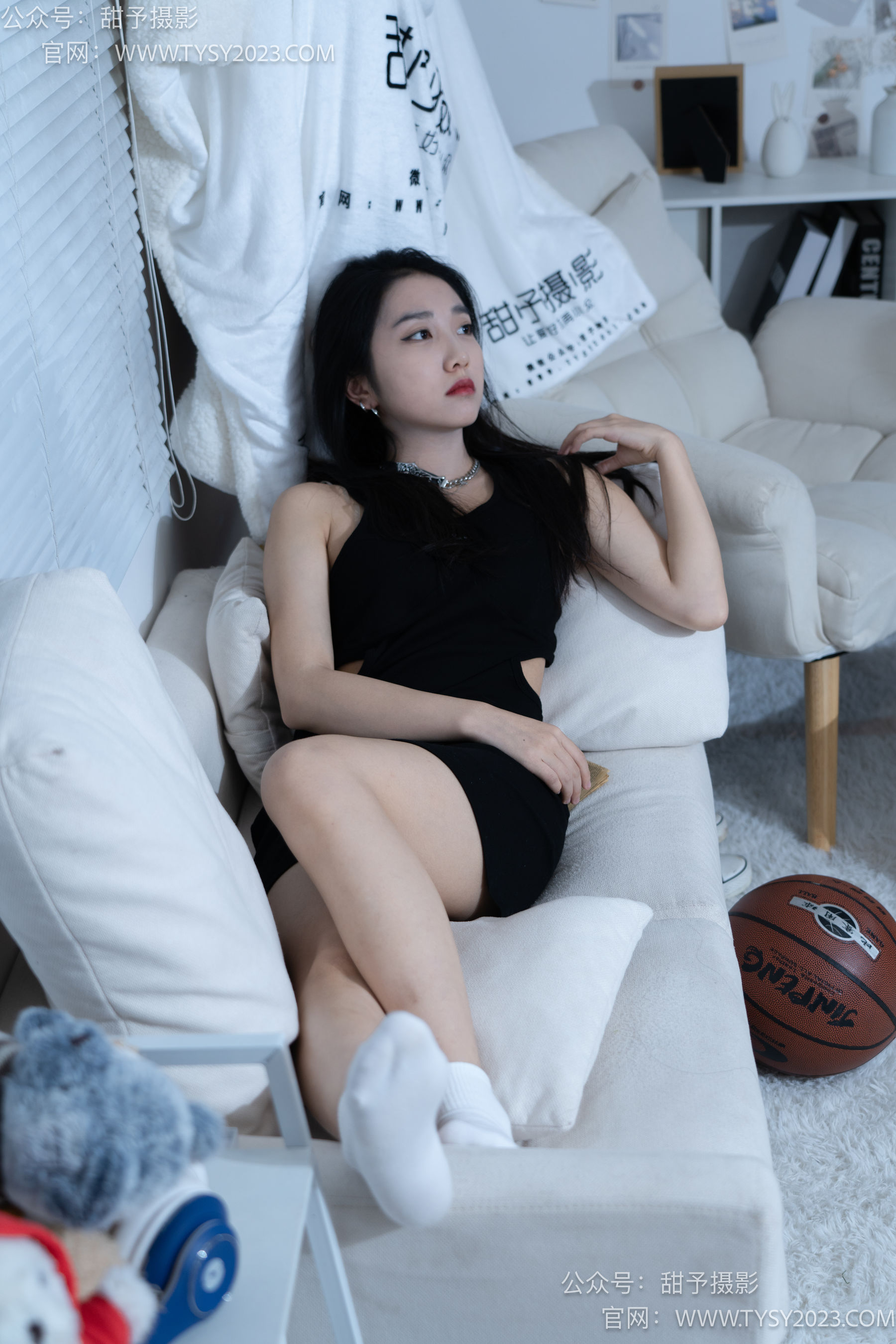 甜予摄影 No.082 筱筱 -帆布鞋、白棉袜、裸足/(116P)