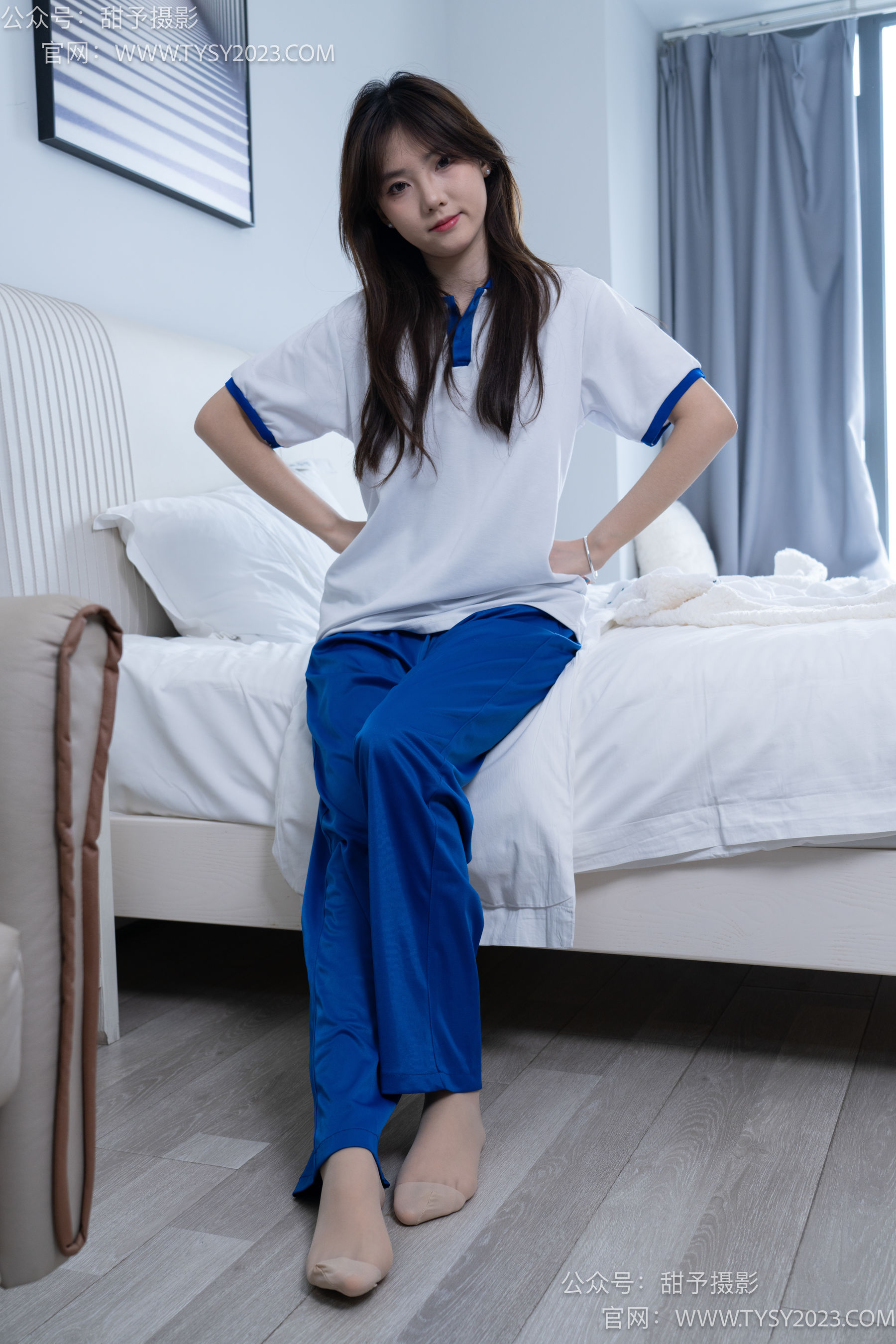 甜予摄影 No.098 璇璇 -校服、板鞋、白棉袜、肉丝（脚尖加固款）/(135P)