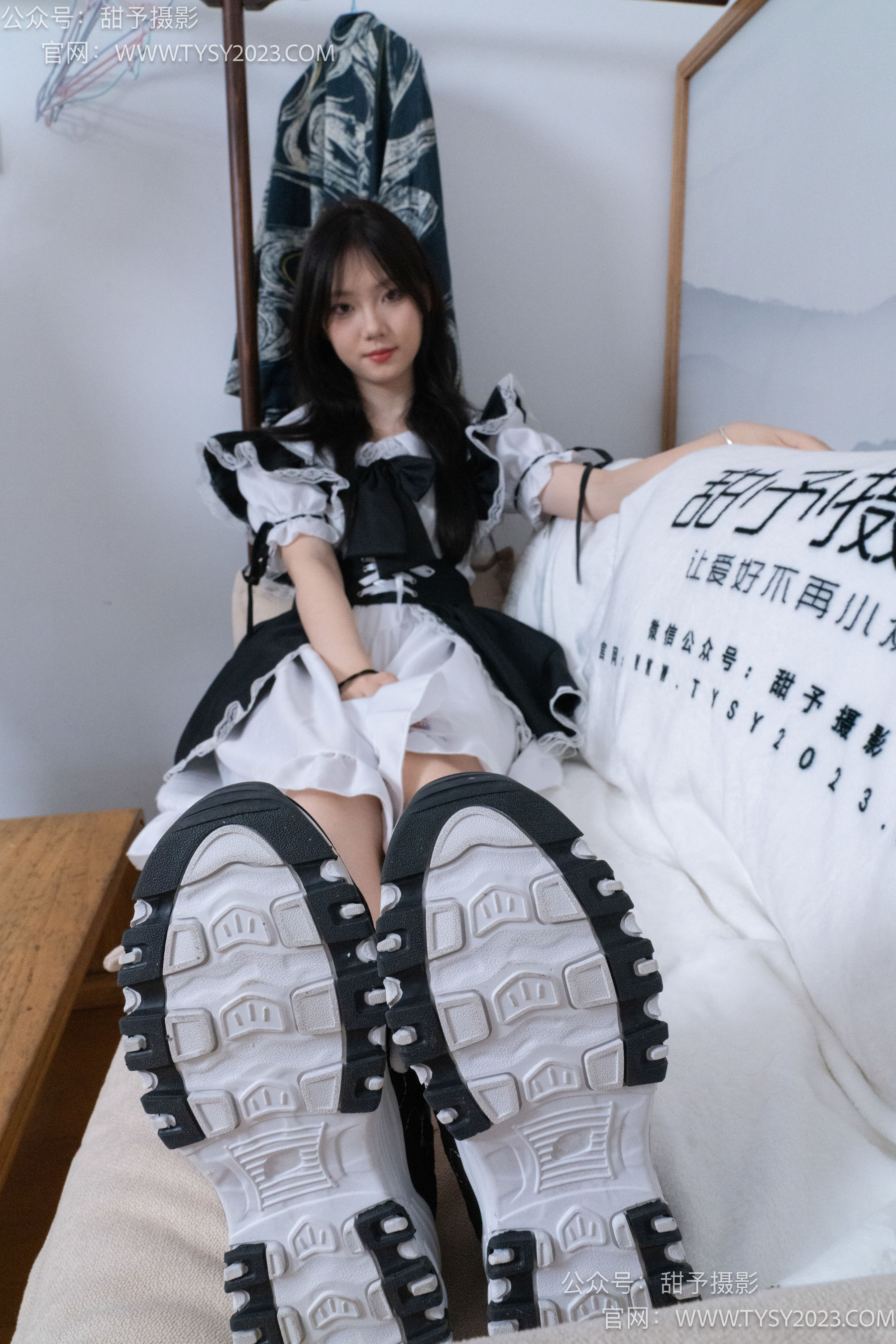 甜予摄影 No.083 璇璇 -运动鞋、白棉袜、裸足/(133P)