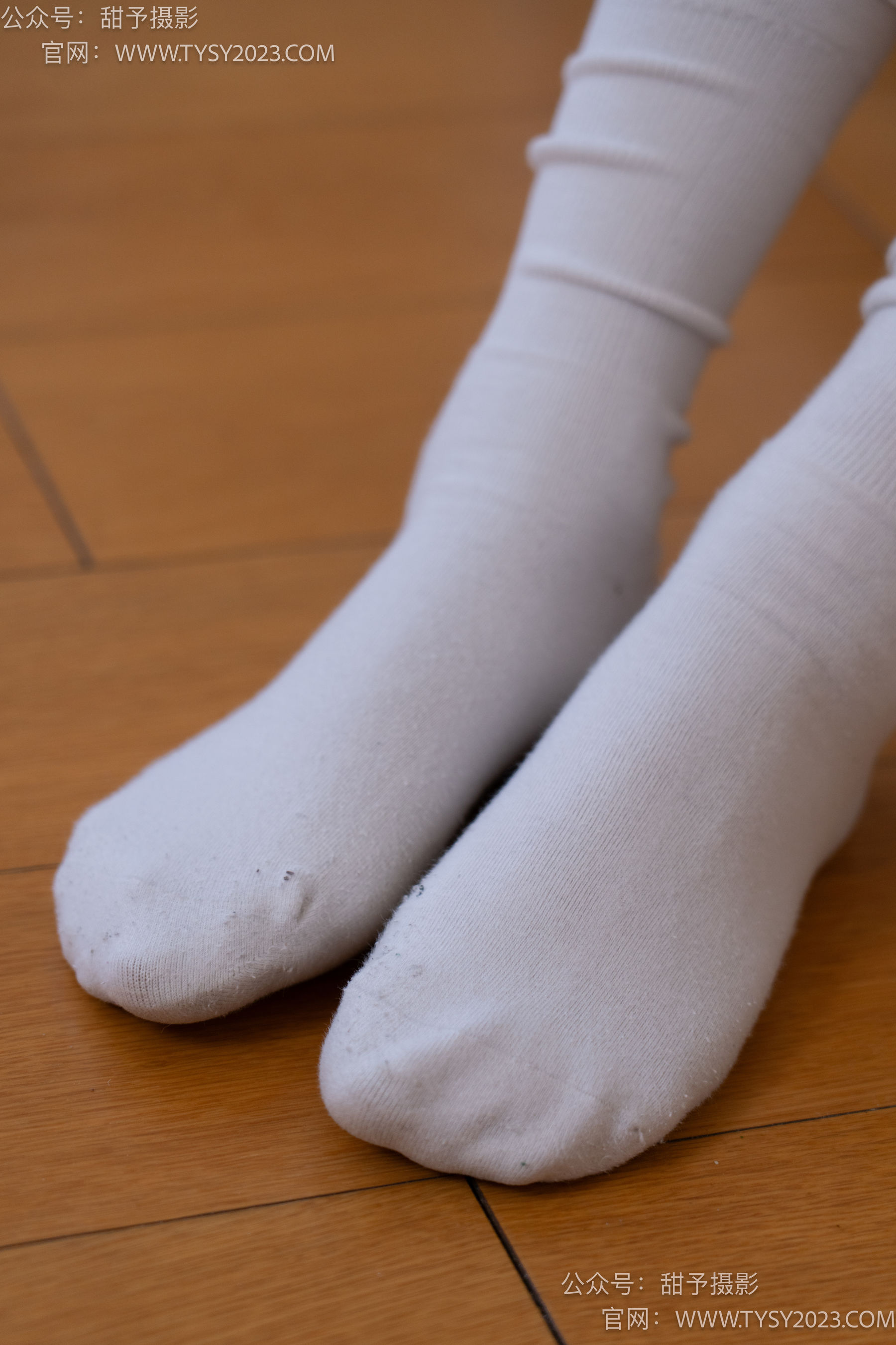 甜予摄影 No.096 澜澜 -板鞋、白棉袜、肉丝（脚尖加固款）/(130P)