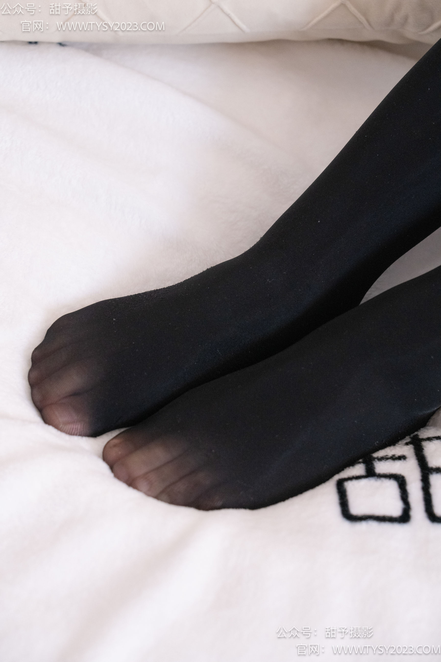 甜予摄影 No.094 小语 -K制服、皮鞋、厚黑丝/(127P)