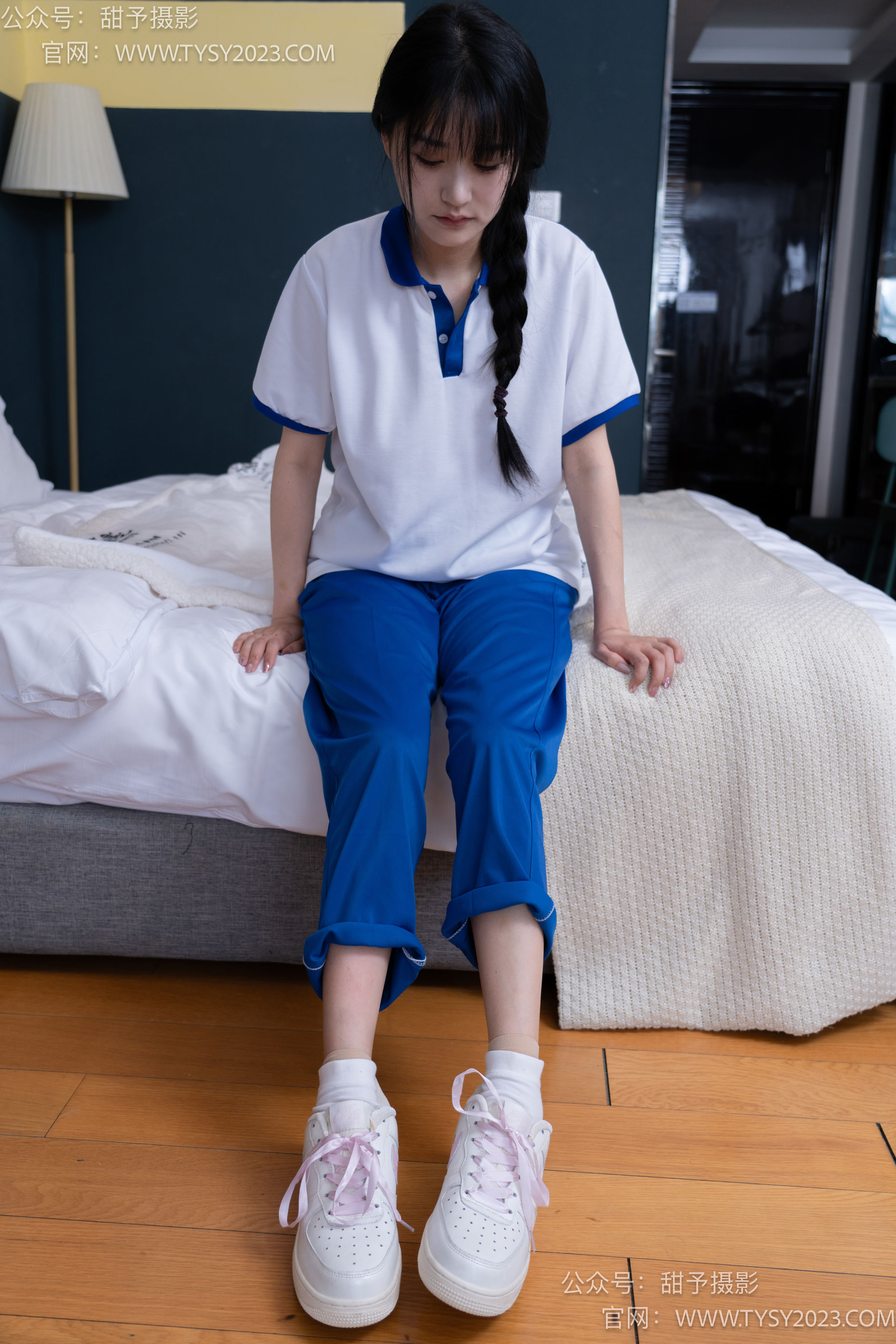 甜予摄影 No.091 澜澜 -校服、白布鞋、板鞋、白棉袜、短肉丝、裸足/(135P)