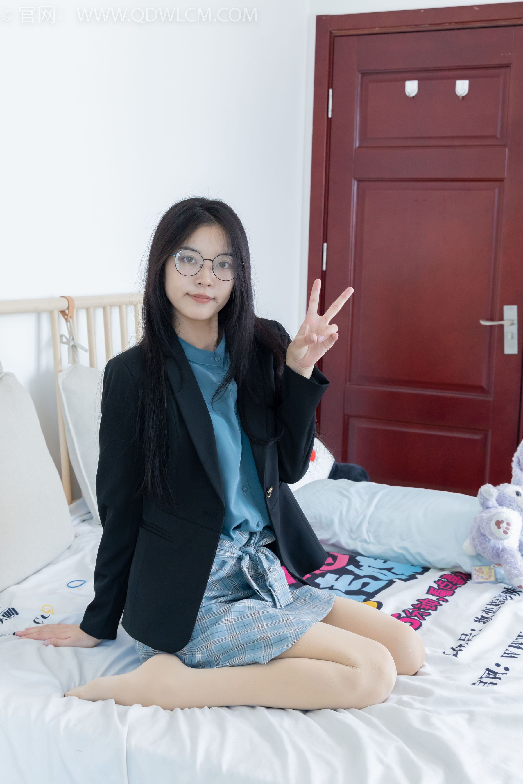 物恋传媒 No.2172 茯苓 -未尽的故事/(150P)