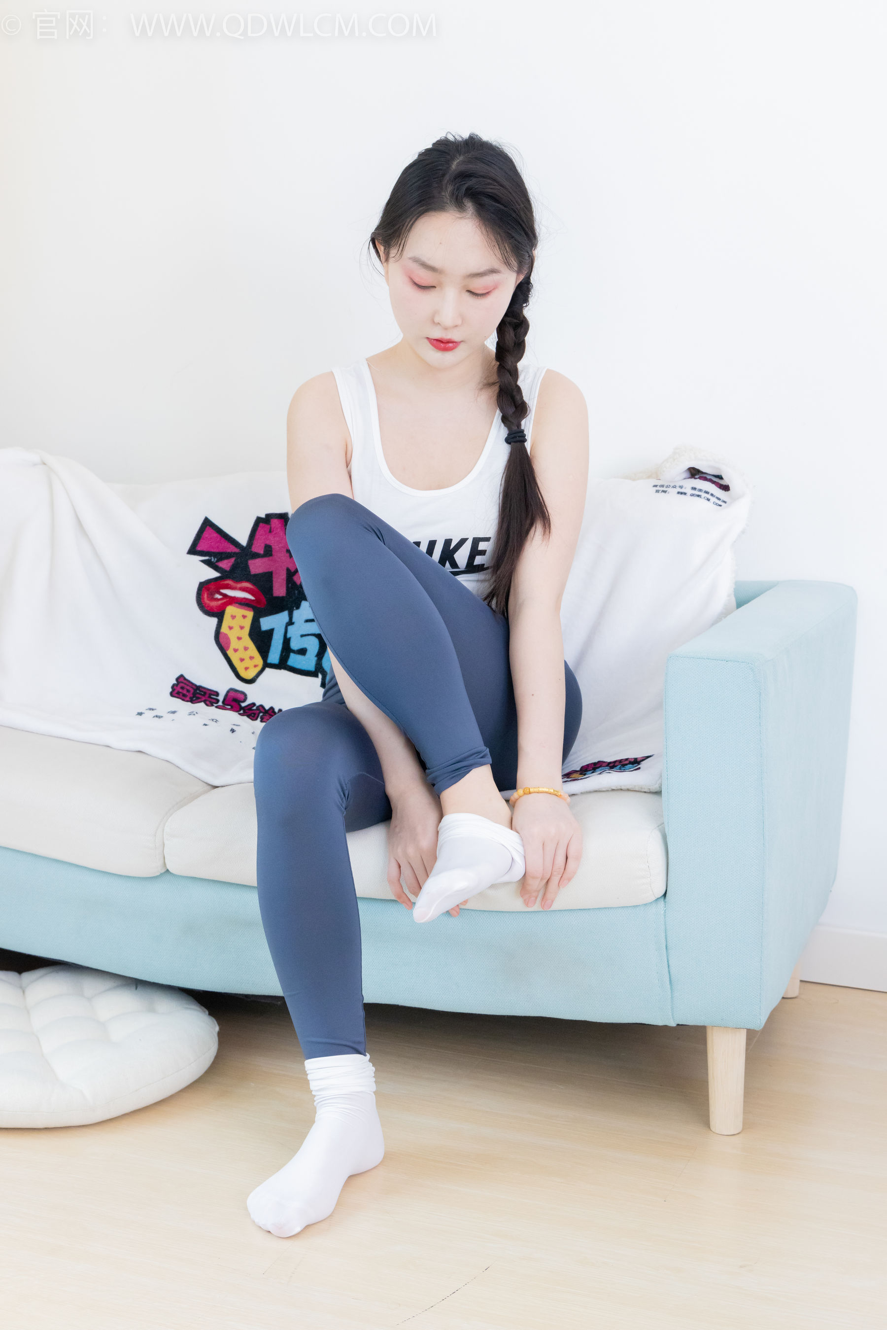 物恋传媒 No.2175 美兔 -一缕夕阳/(210P)