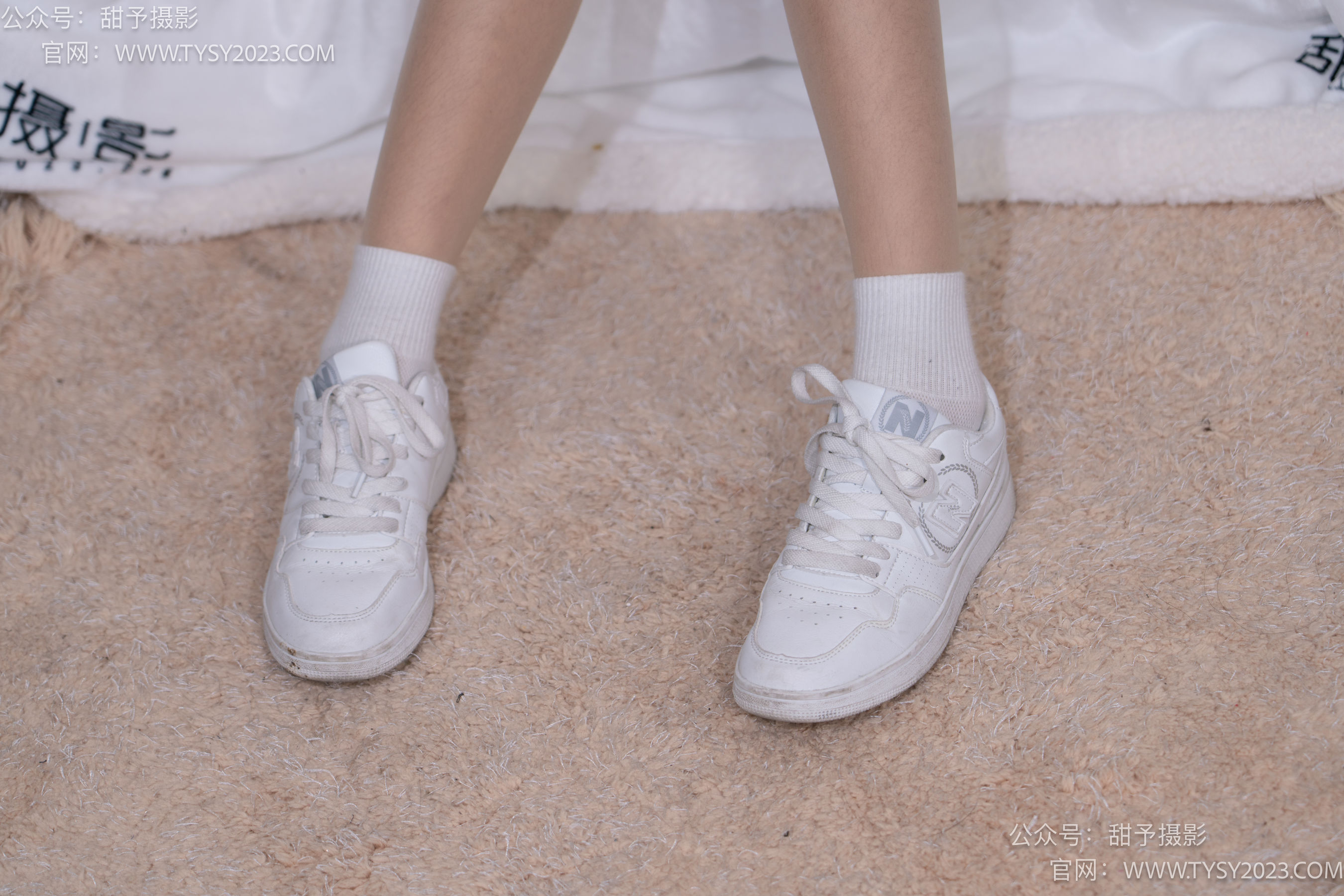 甜予摄影 No.085 小桃 -板鞋、白棉袜、肉丝（脚尖微加固款）/(129P)