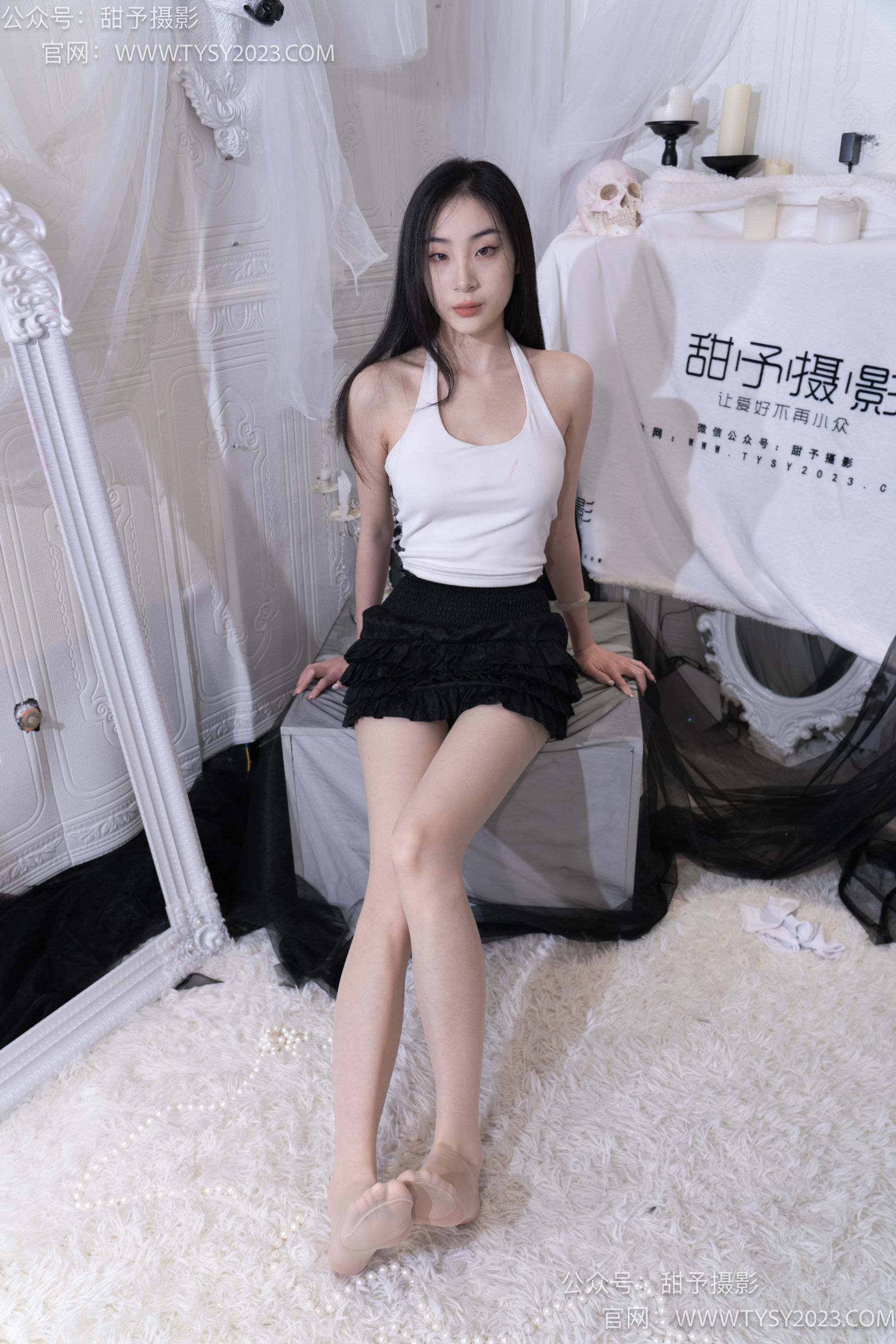 甜予摄影 No.076 小狸 -帆布鞋、白棉袜、肉丝（脚尖加固款）/(126P)