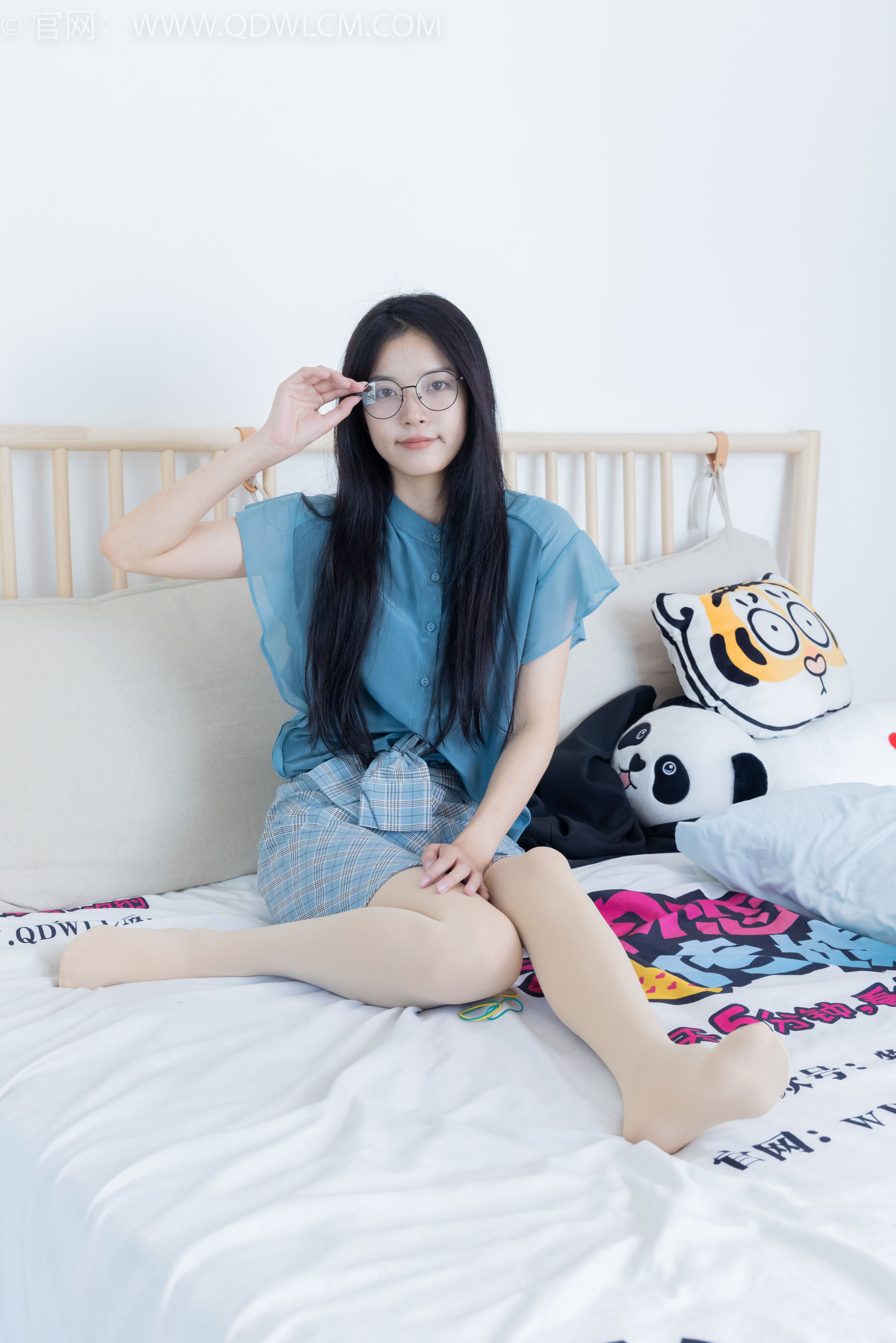 物恋传媒 No.2172 茯苓 -未尽的故事/(150P)