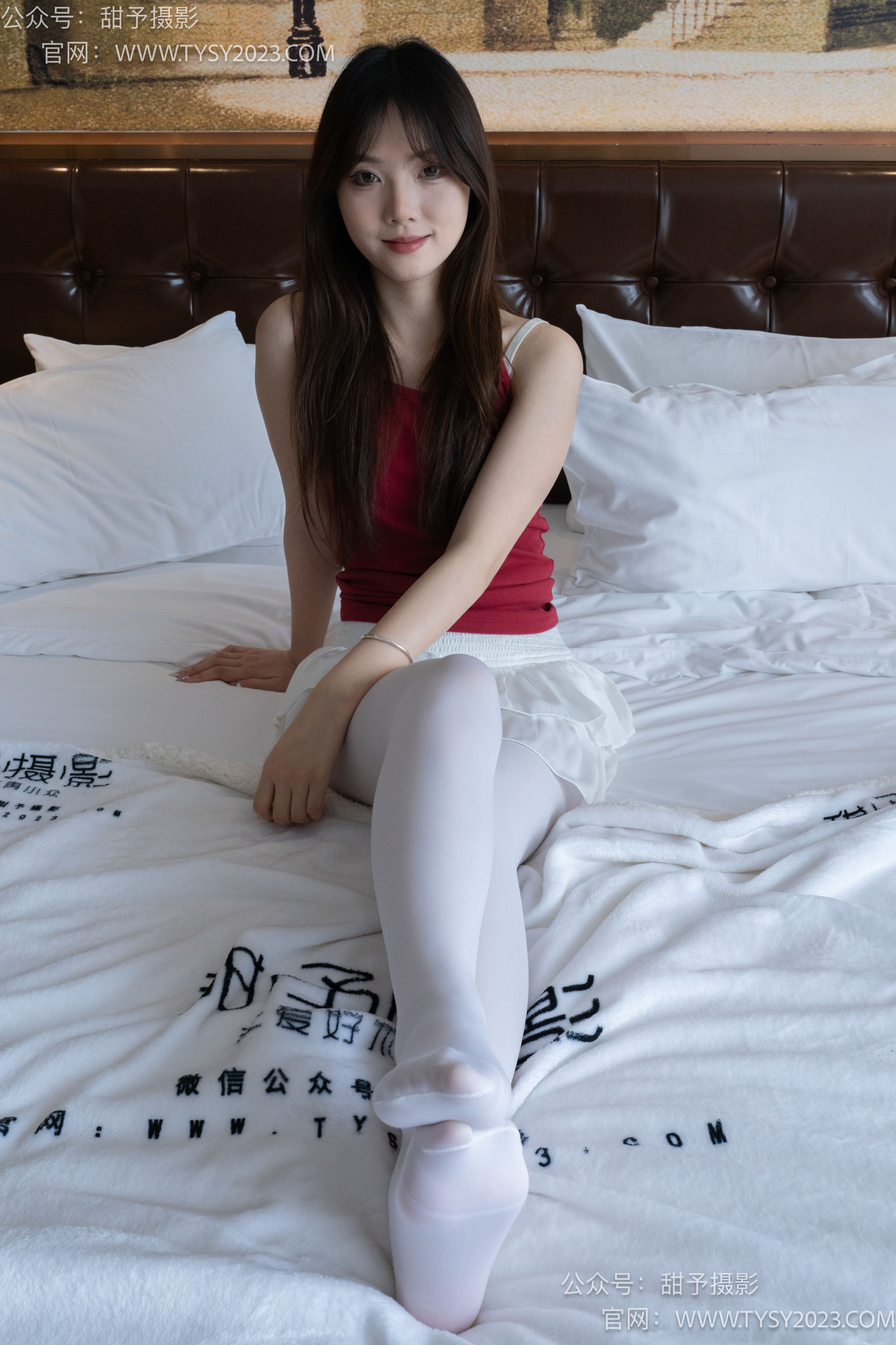 甜予摄影 No.089 璇璇 -板鞋、厚白丝/(136P)