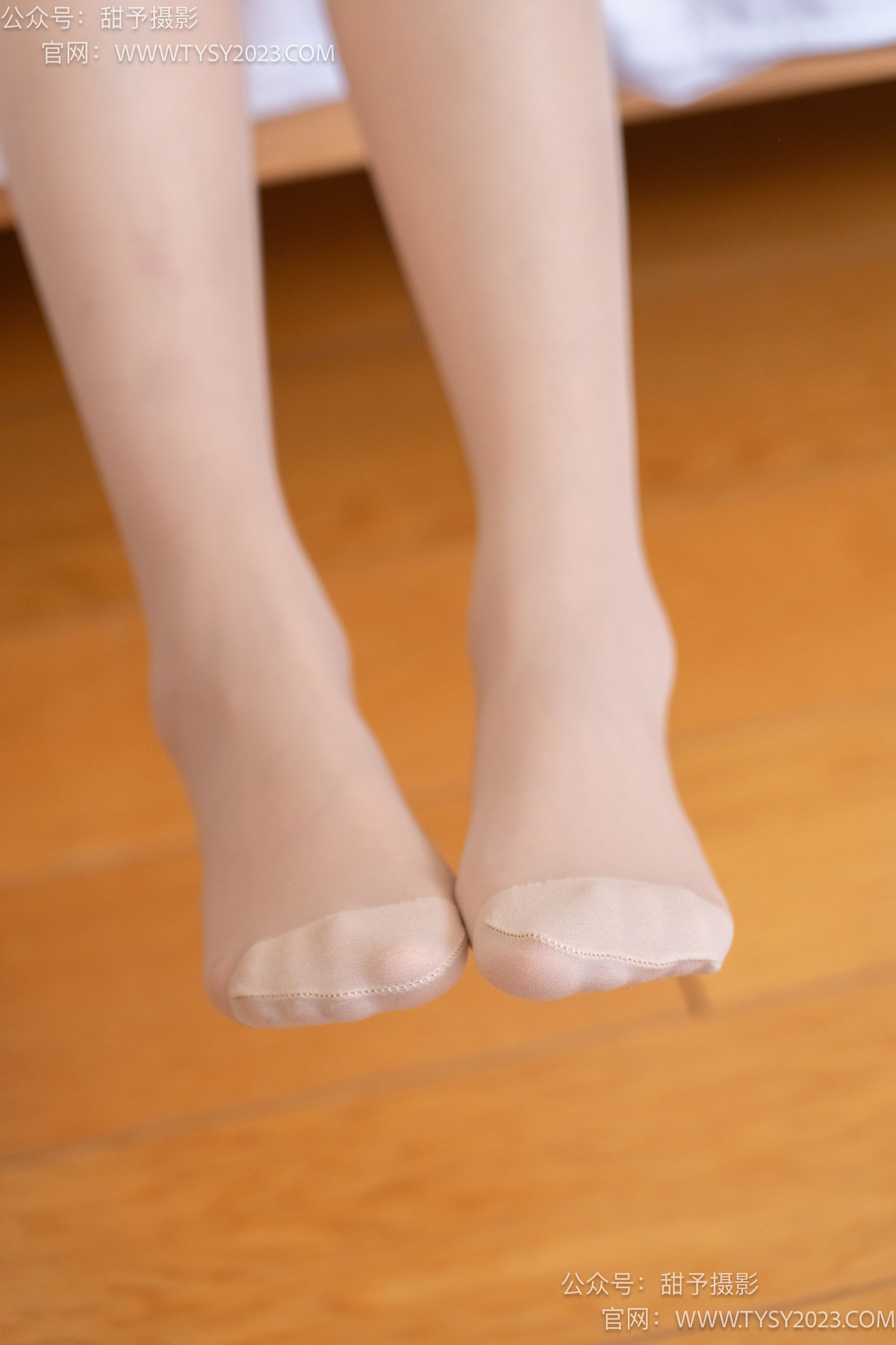 甜予摄影 No.096 澜澜 -板鞋、白棉袜、肉丝（脚尖加固款）/(130P)