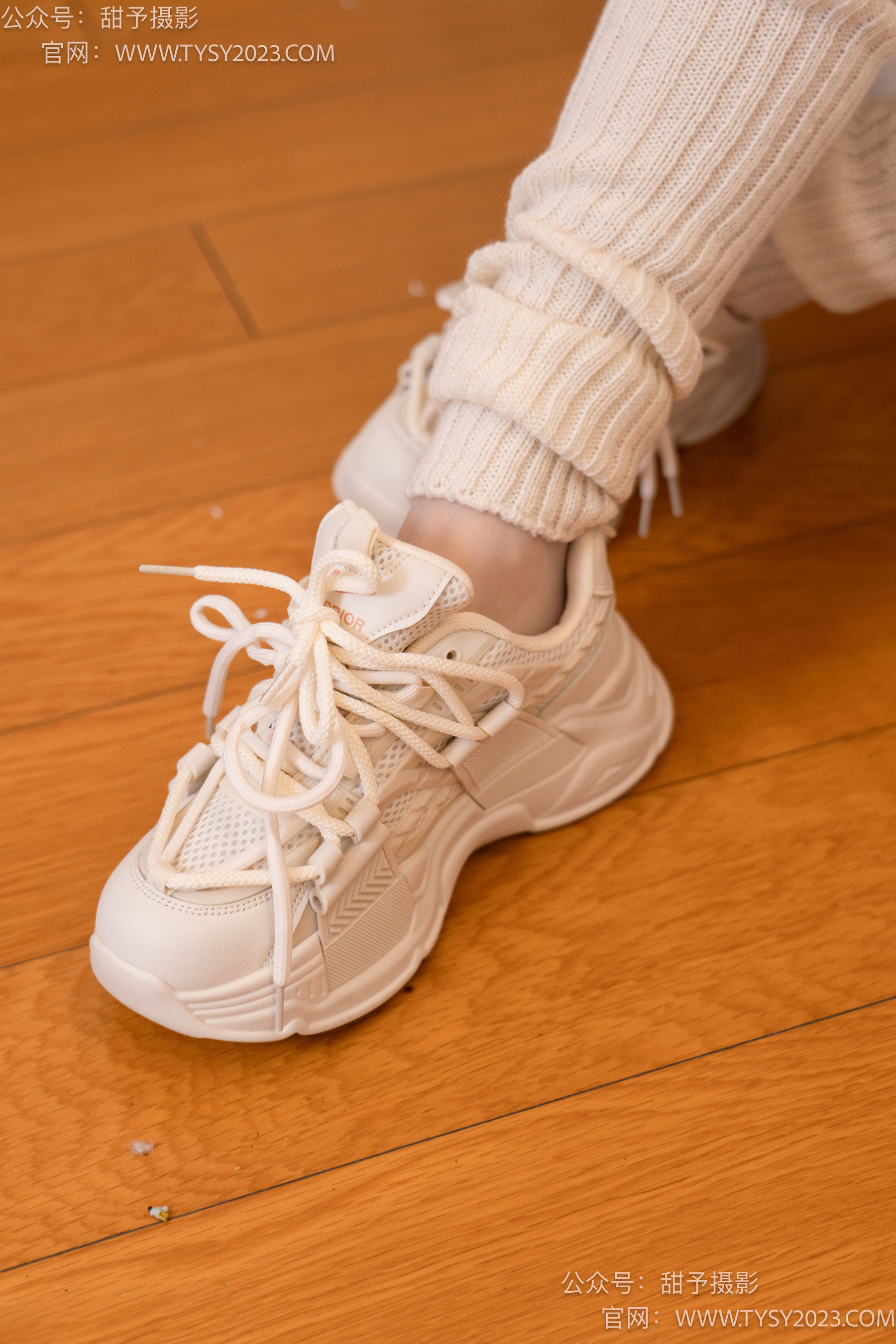 甜予摄影 No.097 齐齐 -运动鞋、薄白丝（脚尖加固款）/(125P)