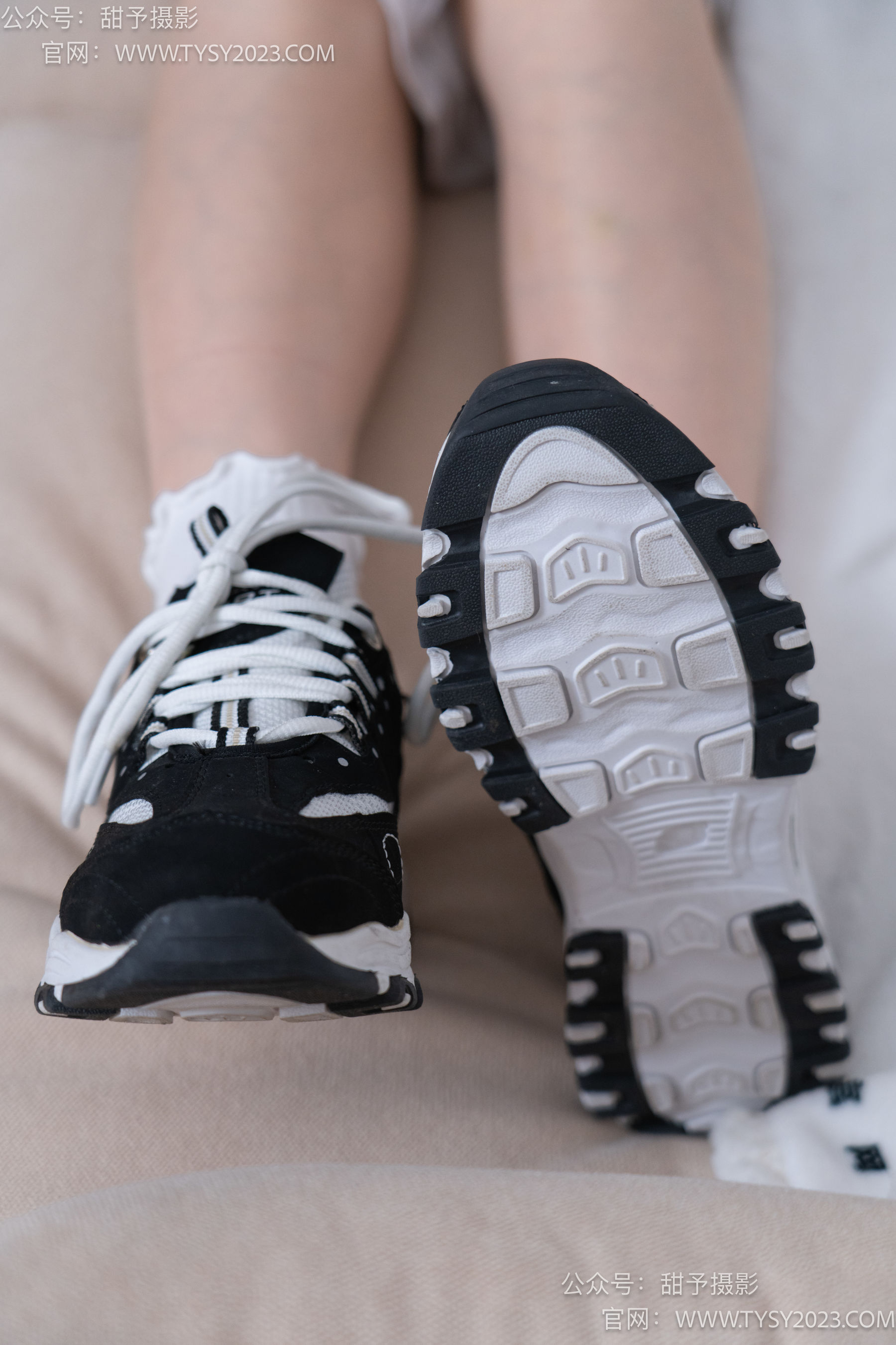 甜予摄影 No.083 璇璇 -运动鞋、白棉袜、裸足/(133P)