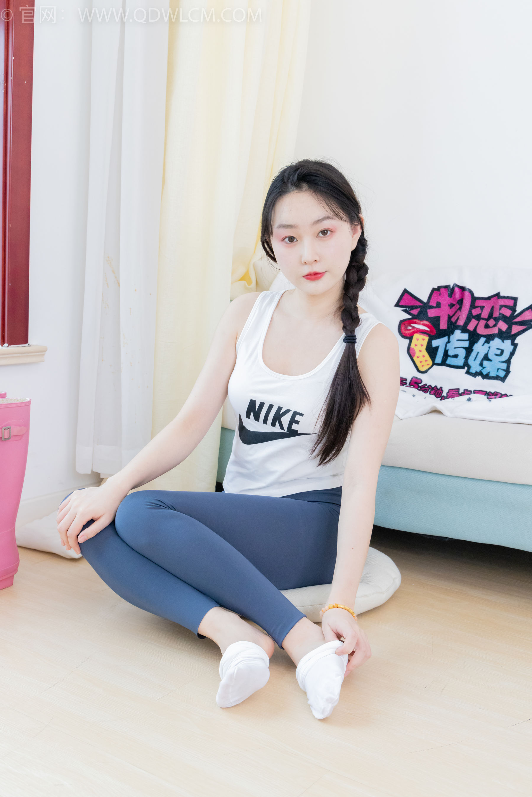 物恋传媒 No.2175 美兔 -一缕夕阳/(210P)