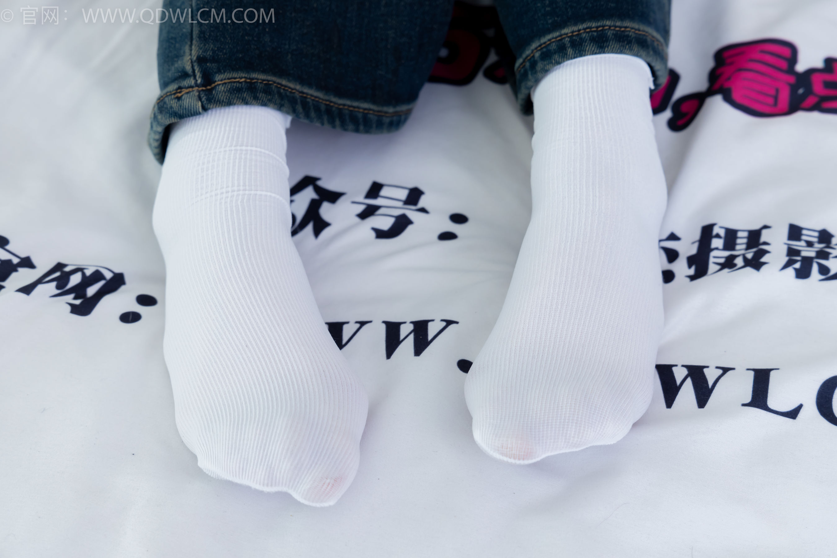 物恋传媒 No.2174 小芙 -飘落的枫叶/(149P)