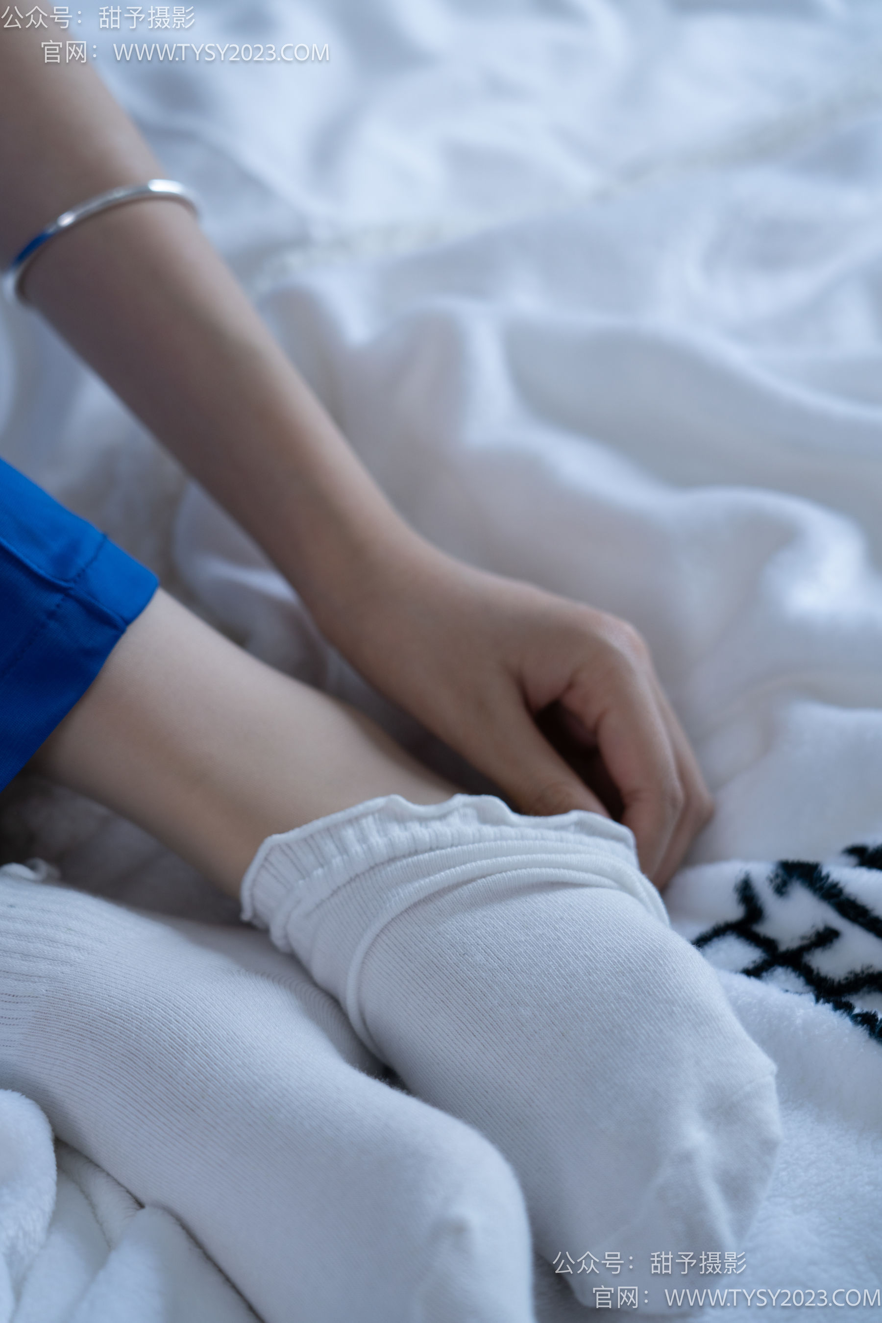 甜予摄影 No.098 璇璇 -校服、板鞋、白棉袜、肉丝（脚尖加固款）/(135P)