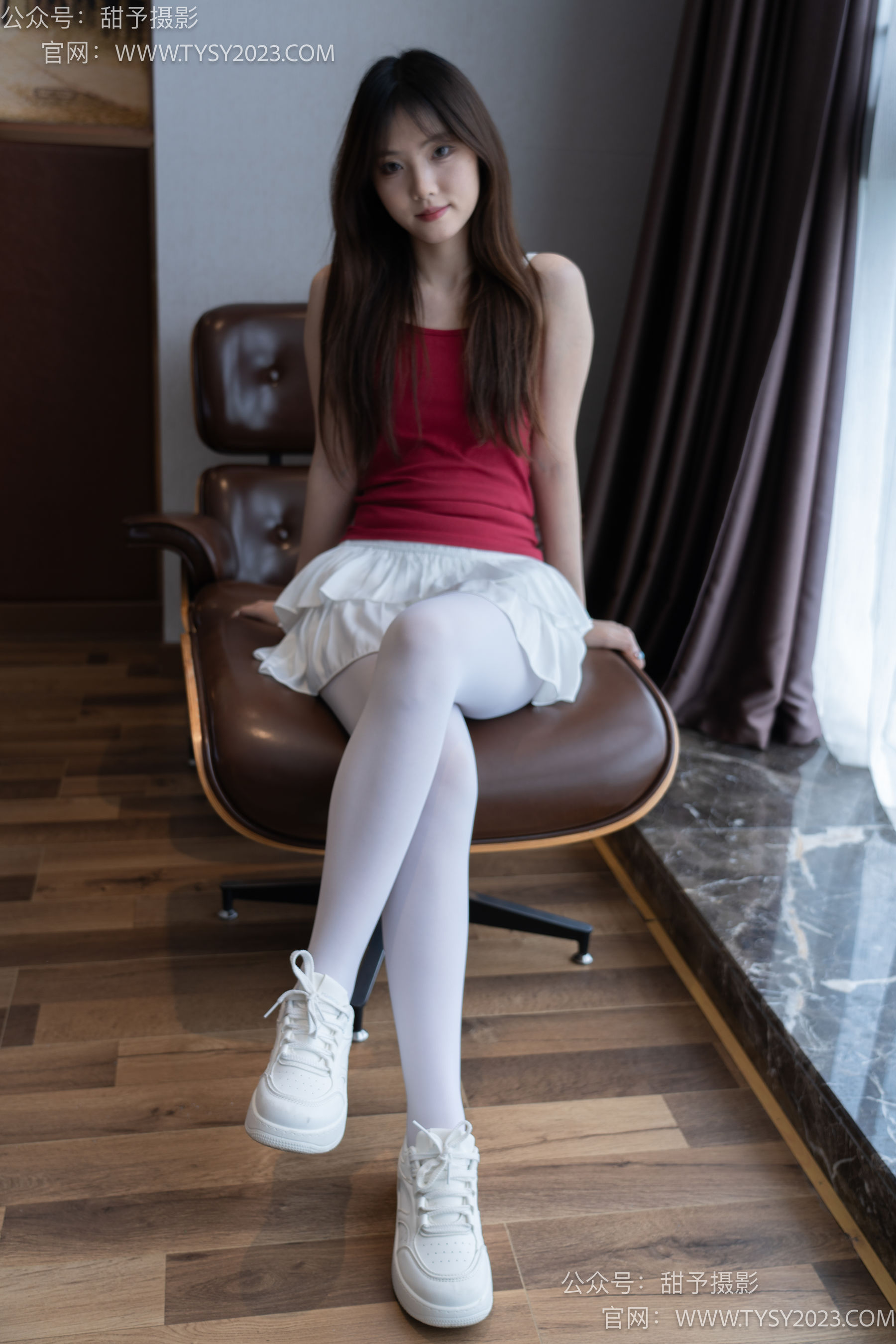 甜予摄影 No.089 璇璇 -板鞋、厚白丝/(136P)
