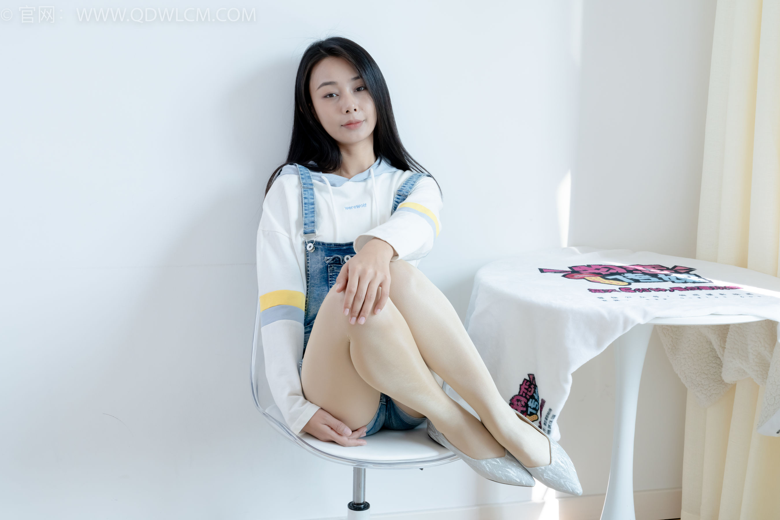 物恋传媒 No.2173 兰兰 -初秋的街头/(165P)