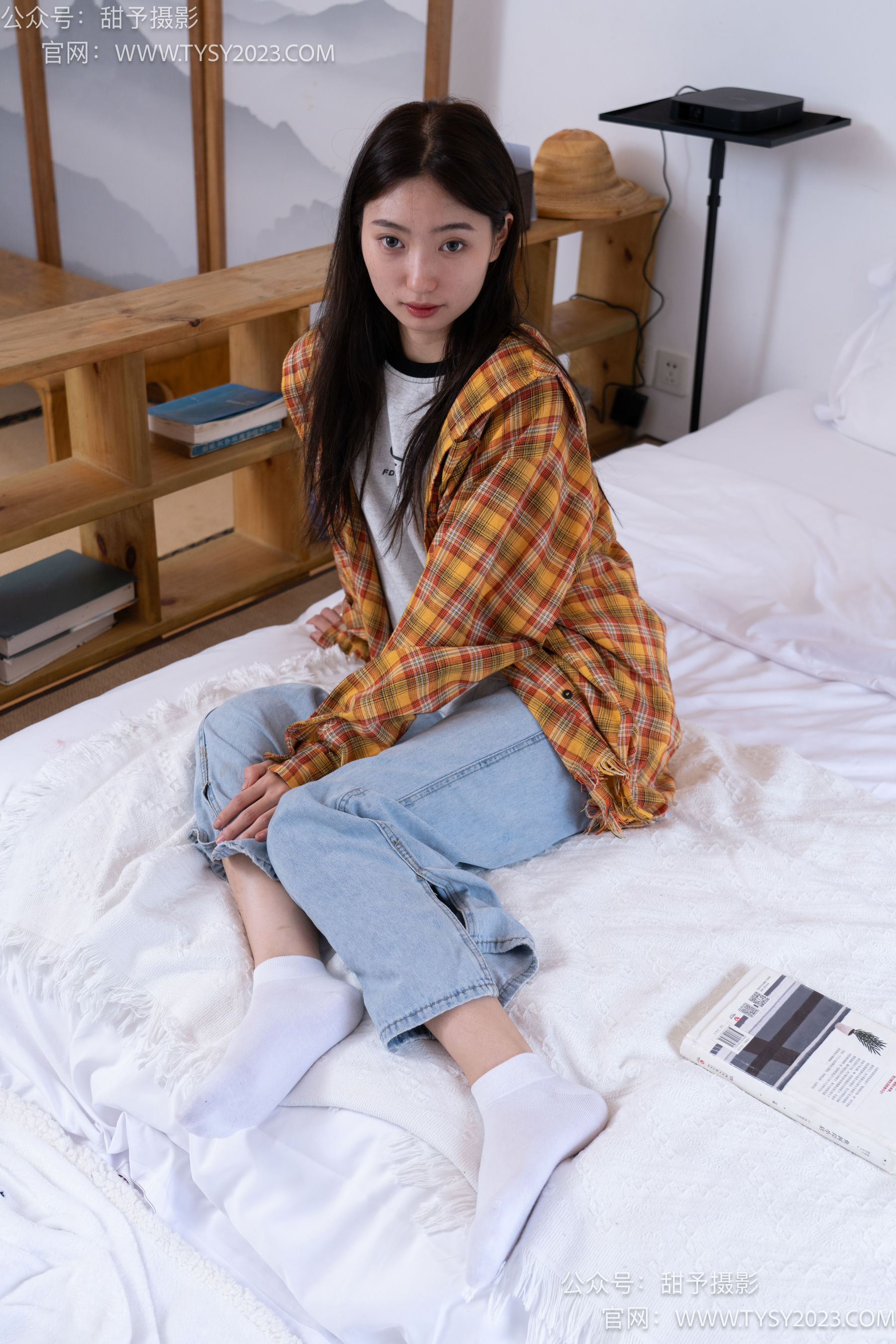 甜予摄影 No.078 雪梨 -帆布鞋、白棉袜、裸足/(140P)