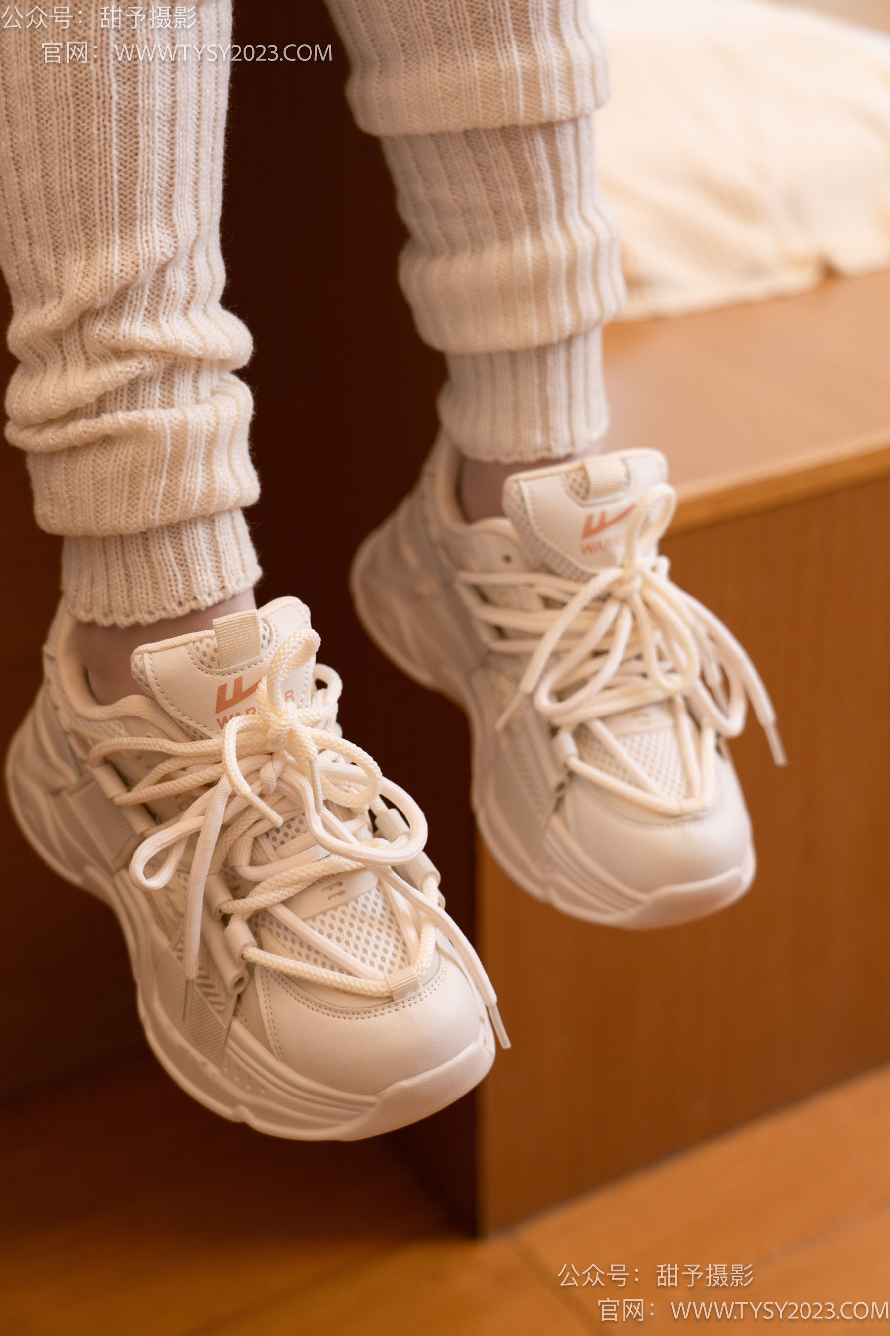 甜予摄影 No.097 齐齐 -运动鞋、薄白丝（脚尖加固款）/(125P)