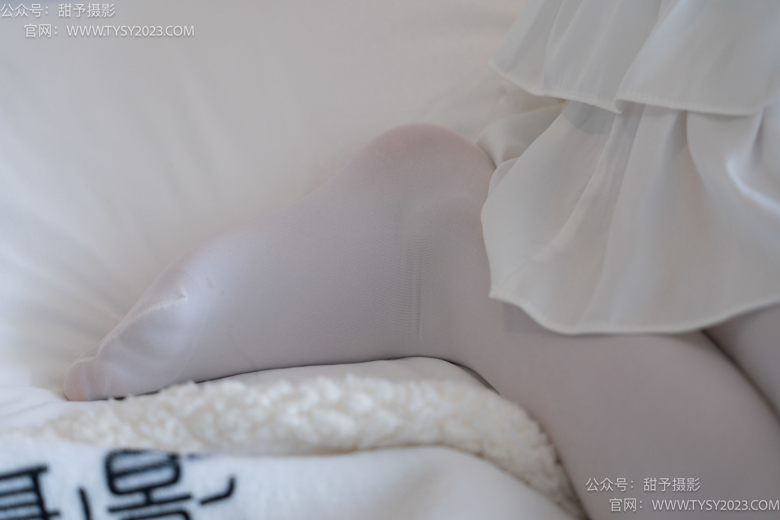 甜予摄影 No.089 璇璇 -板鞋、厚白丝/(136P)