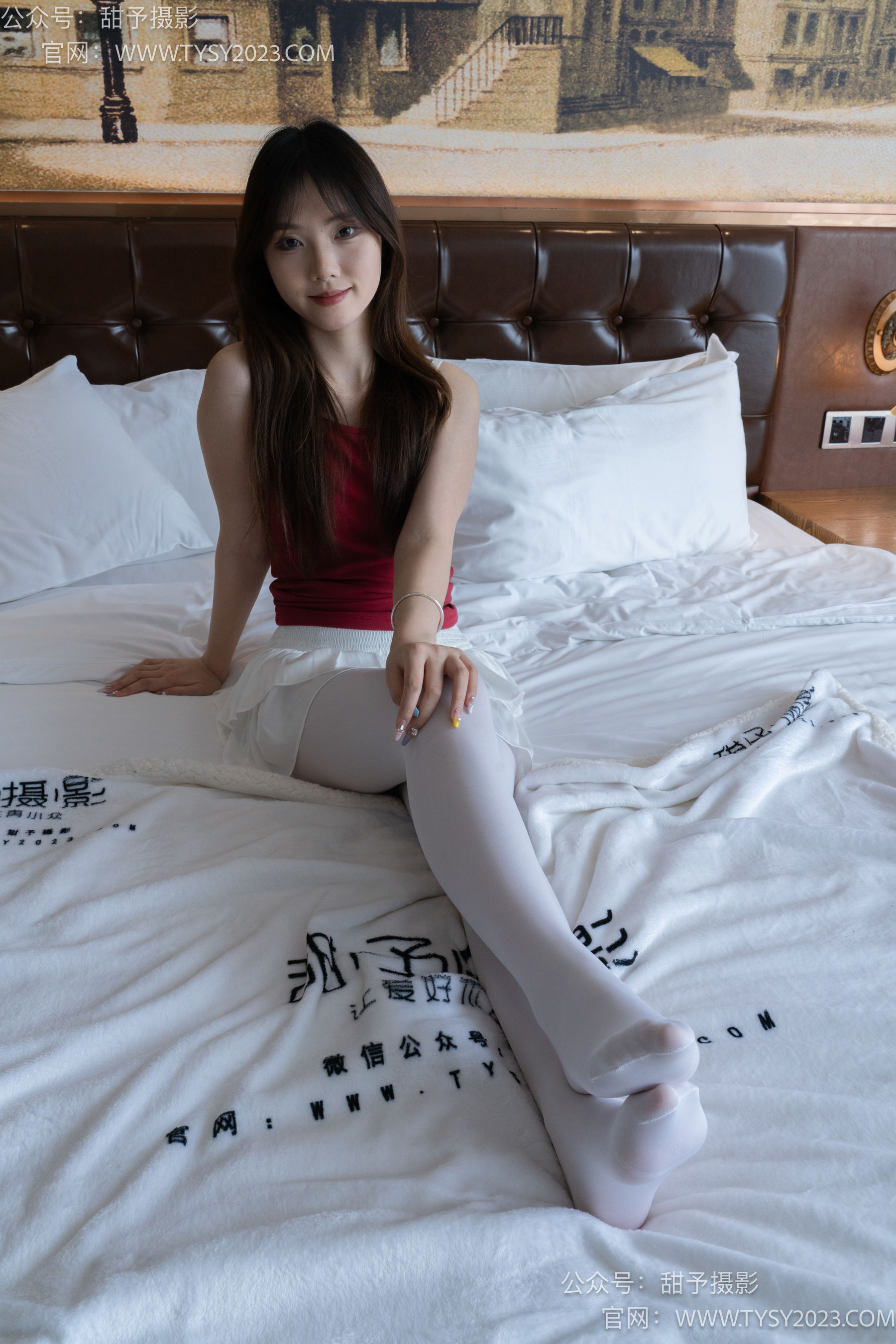 甜予摄影 No.089 璇璇 -板鞋、厚白丝/(136P)