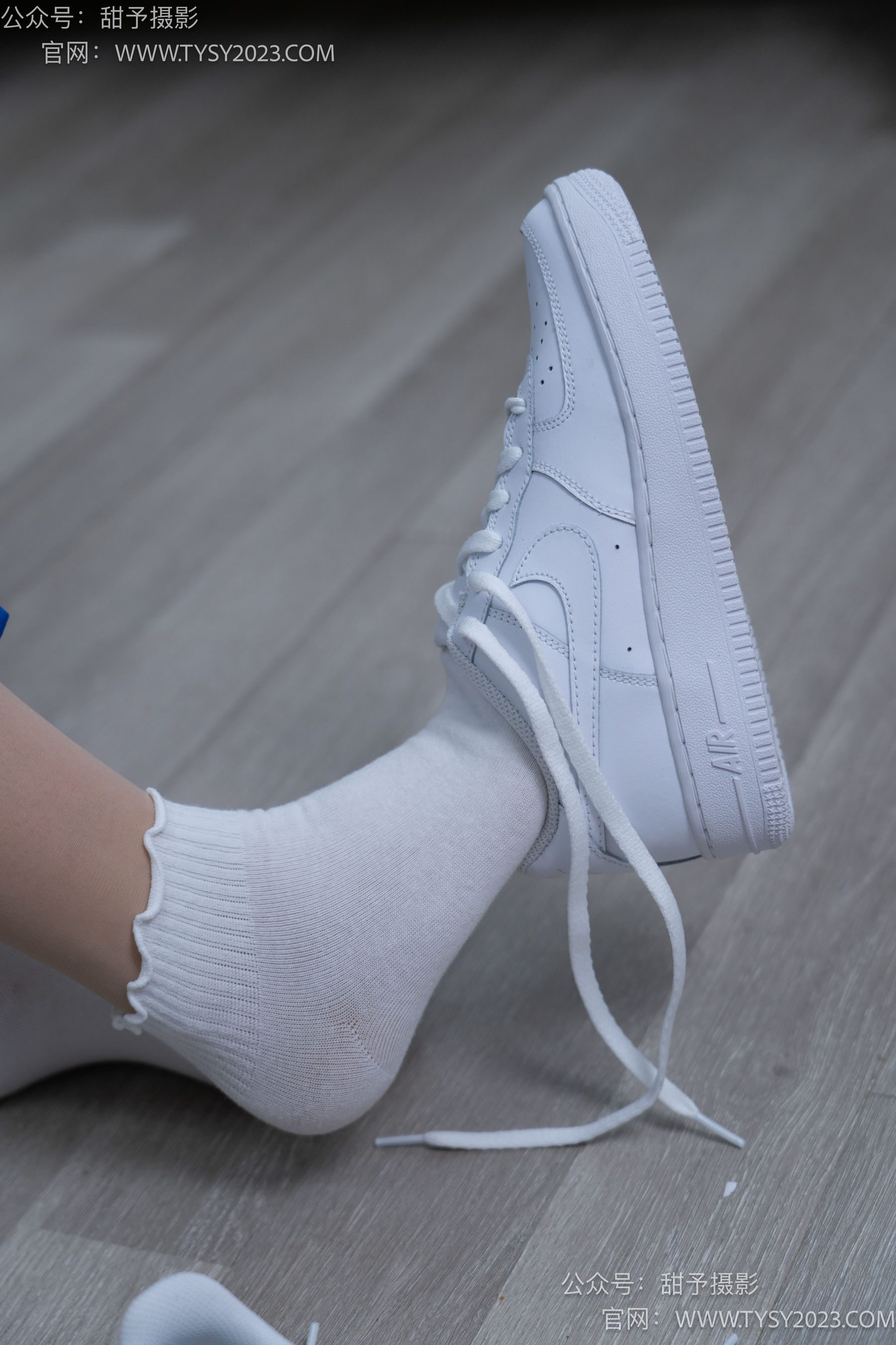 甜予摄影 No.098 璇璇 -校服、板鞋、白棉袜、肉丝（脚尖加固款）/(135P)