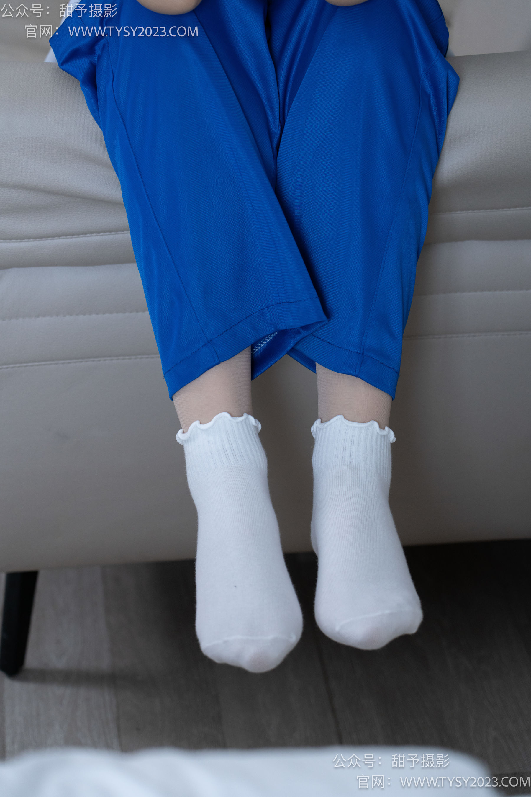 甜予摄影 No.098 璇璇 -校服、板鞋、白棉袜、肉丝（脚尖加固款）/(135P)